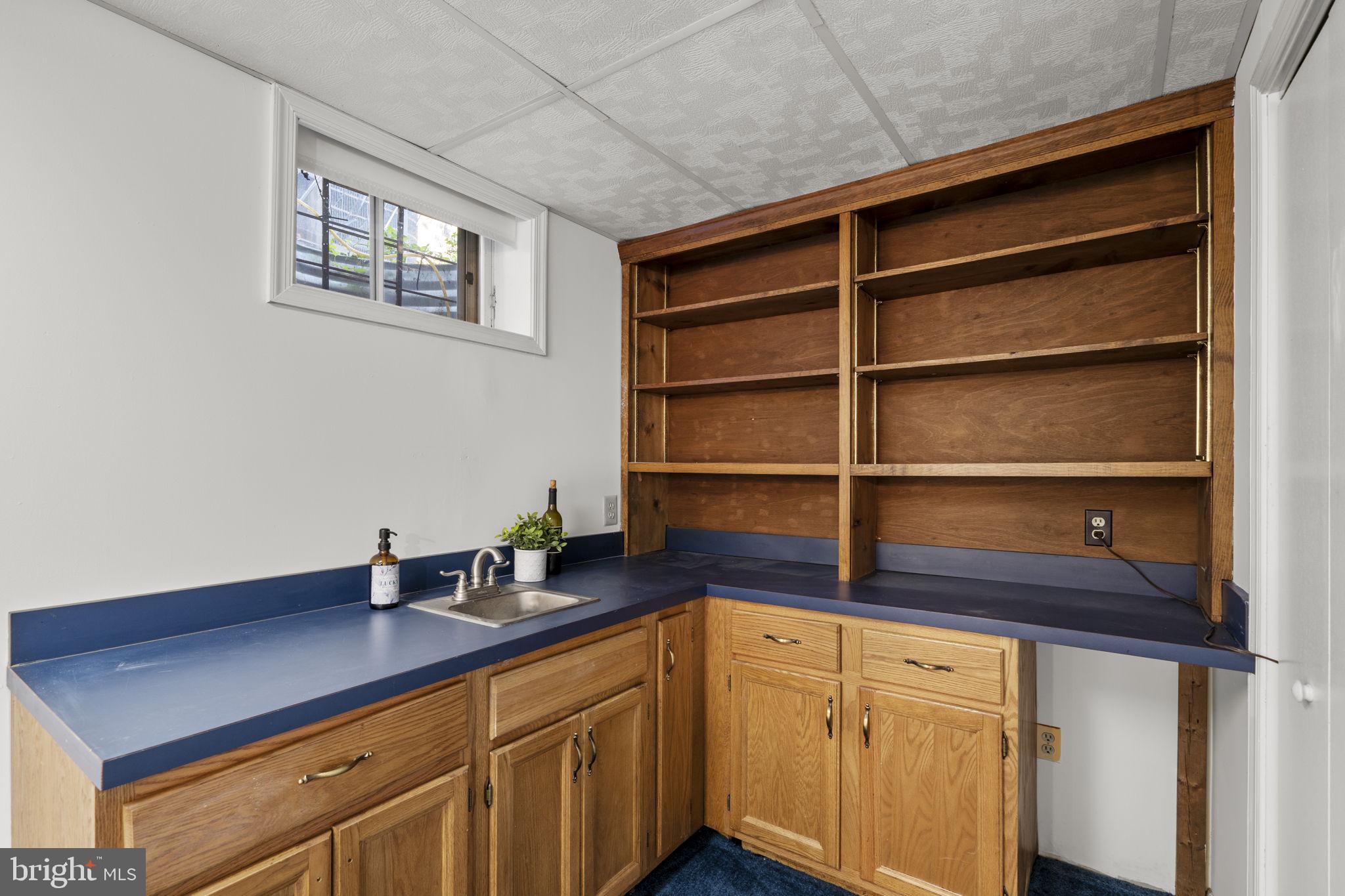 WOODSIDE PARK - Residential