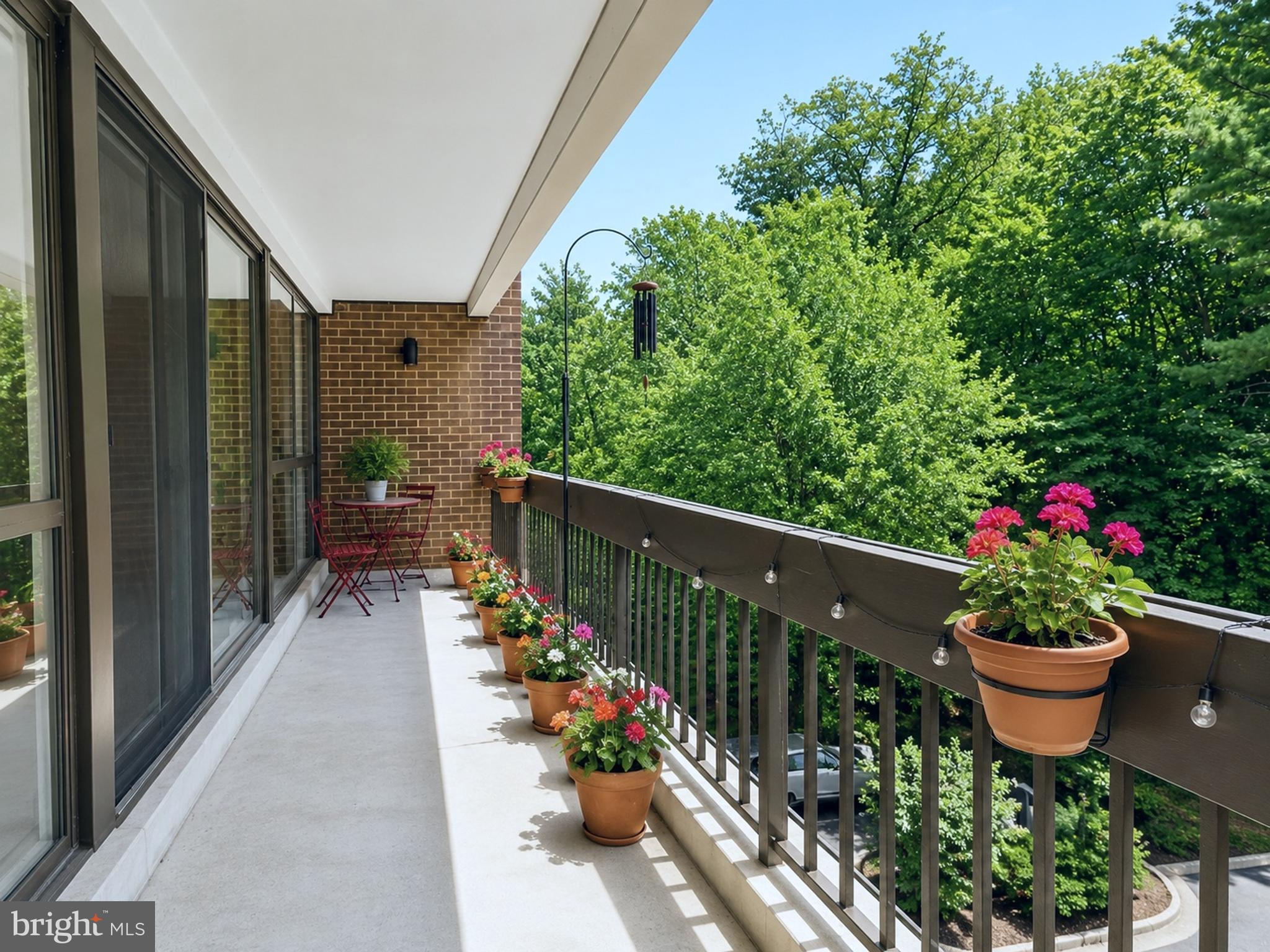 SUMNER VILLAGE - Residential
