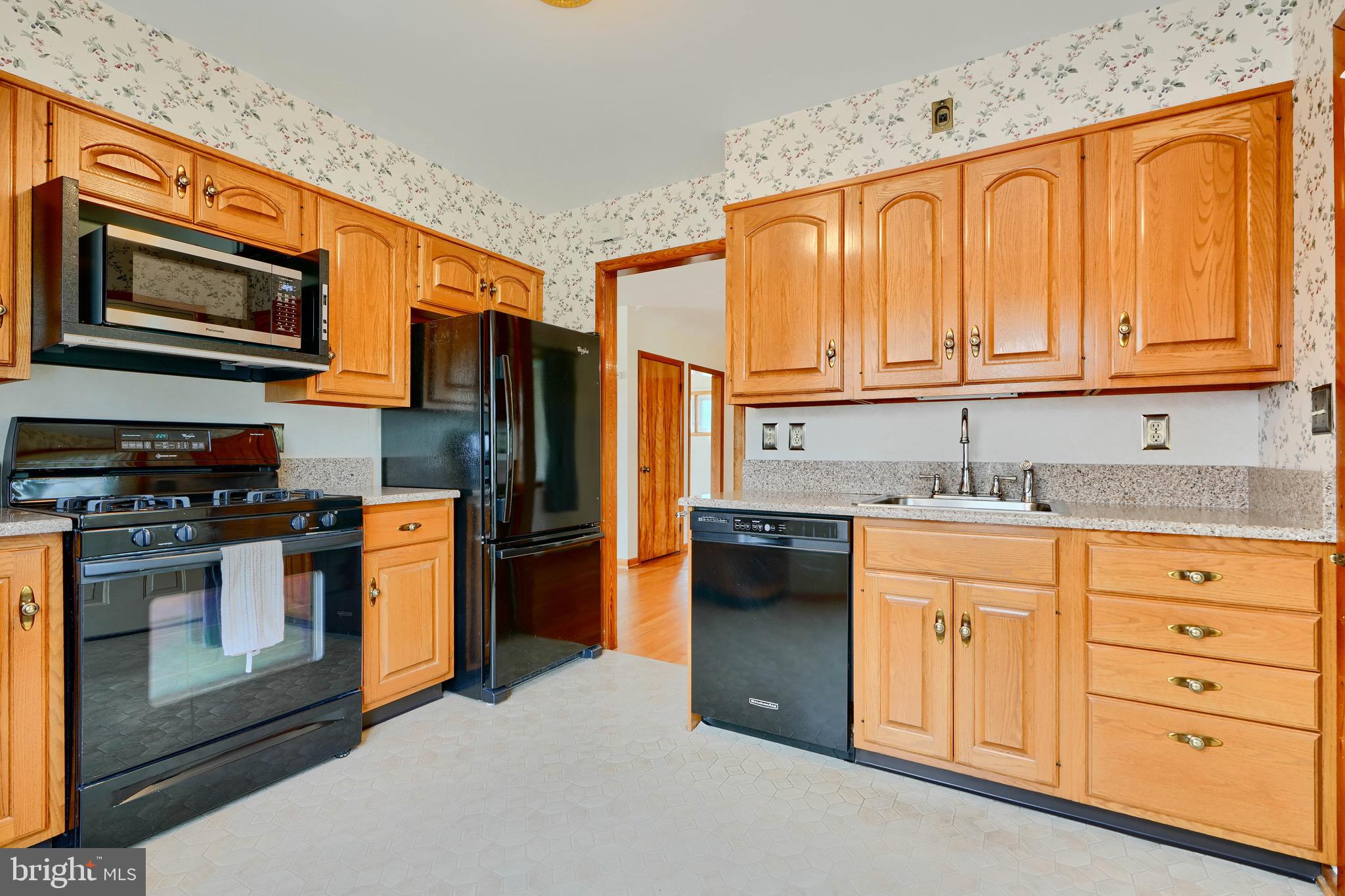 CAMELOT - Residential