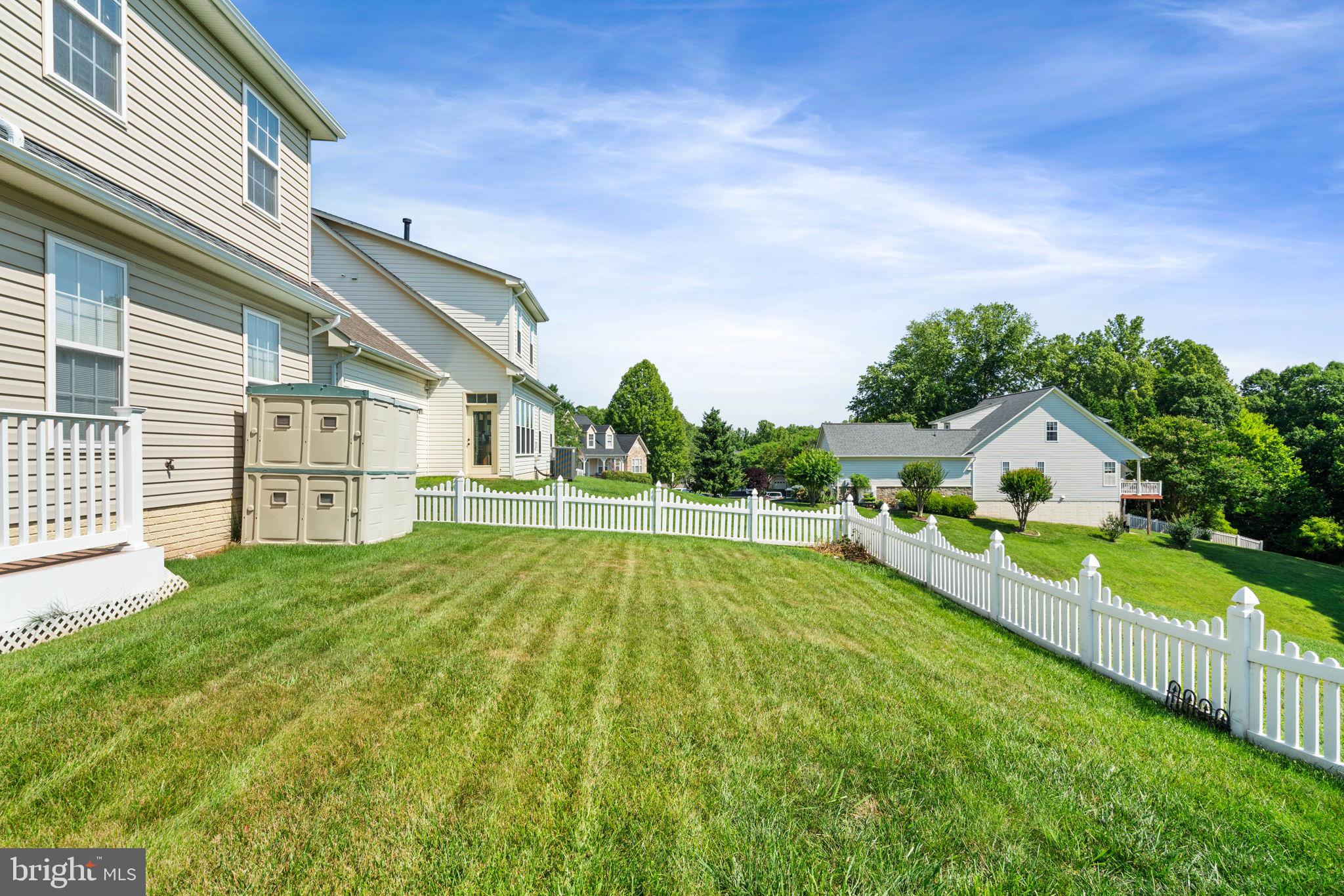 BLOOMS CROSSING - Residential