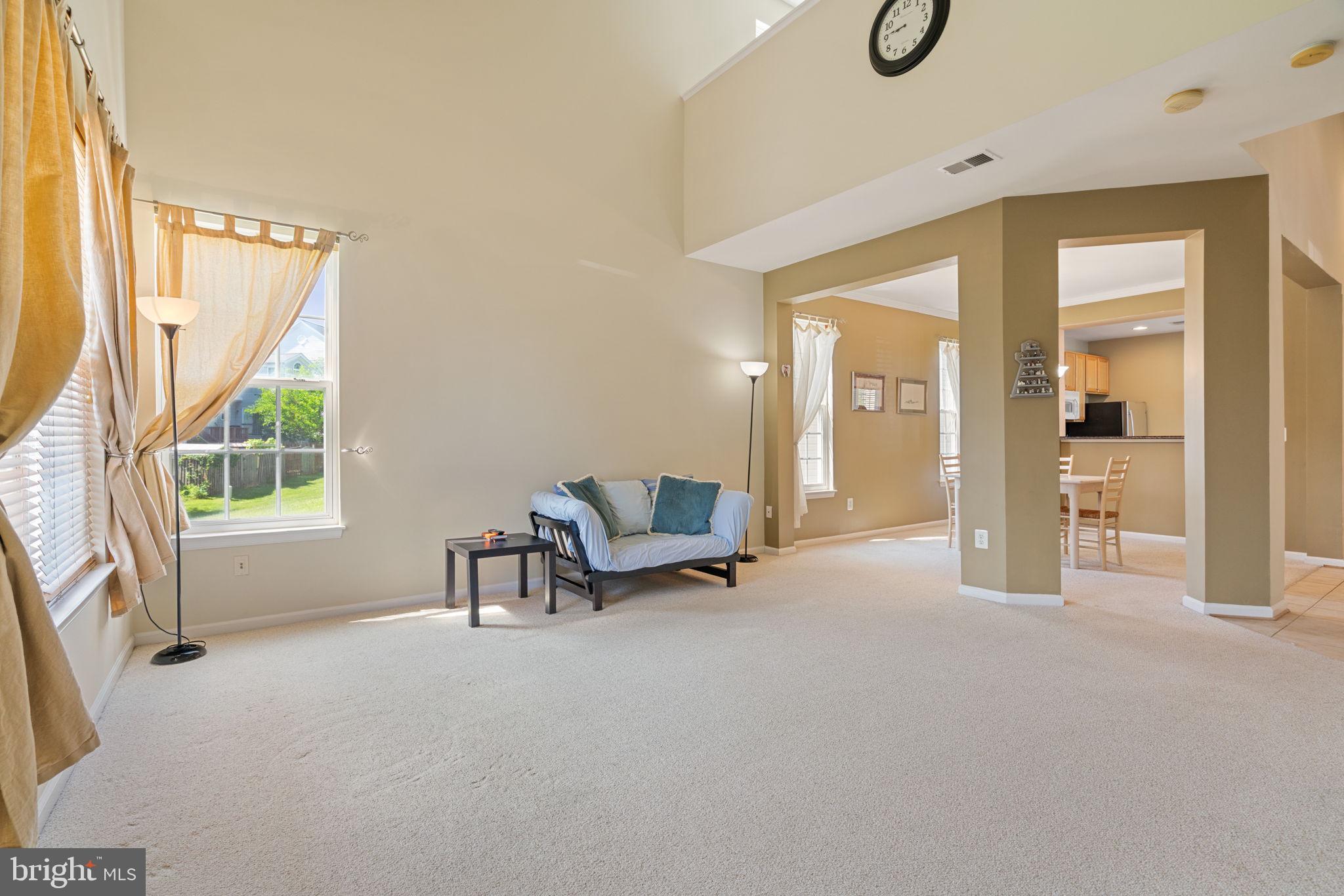 BLOOMS CROSSING - Residential