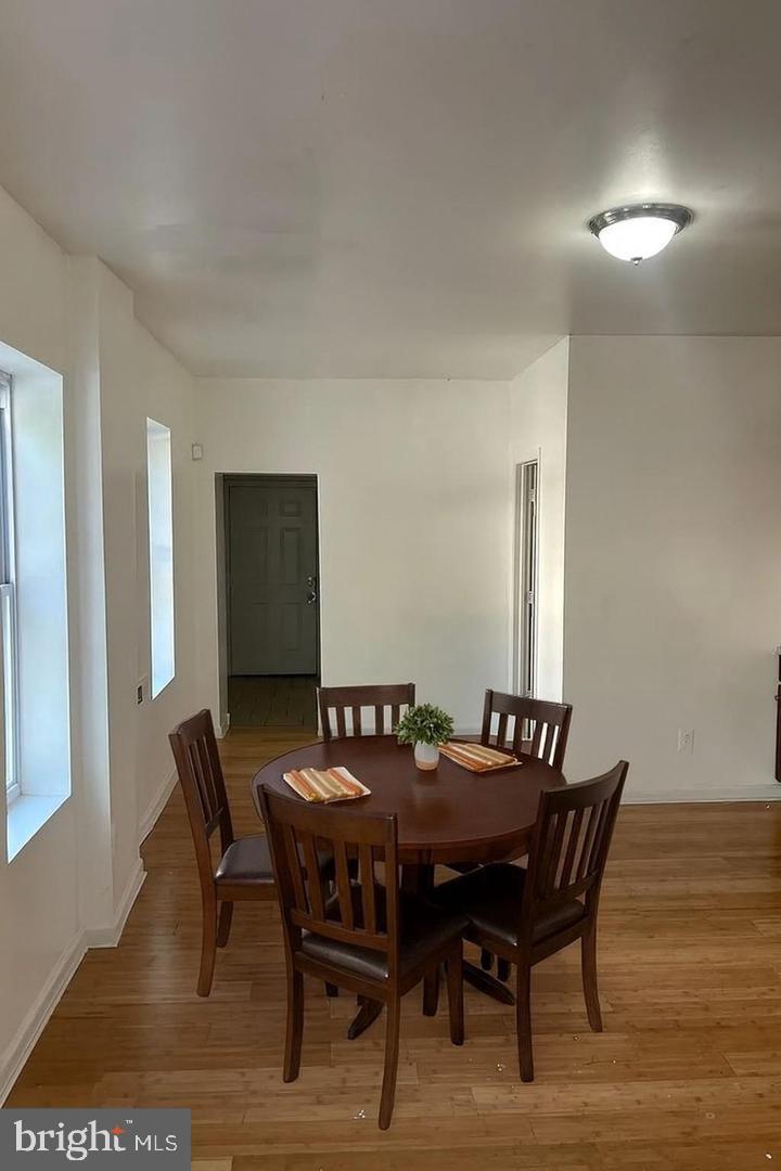 PHILADELPHIA (WEST) - Residential