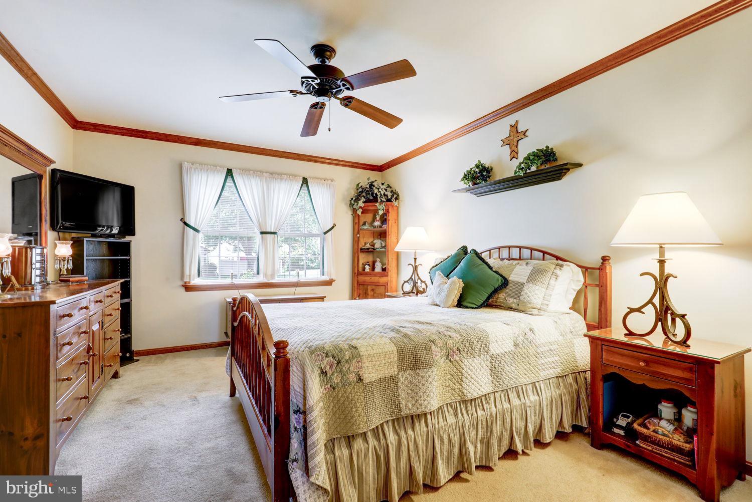 NEW HOLLAND BOROUGH - Residential