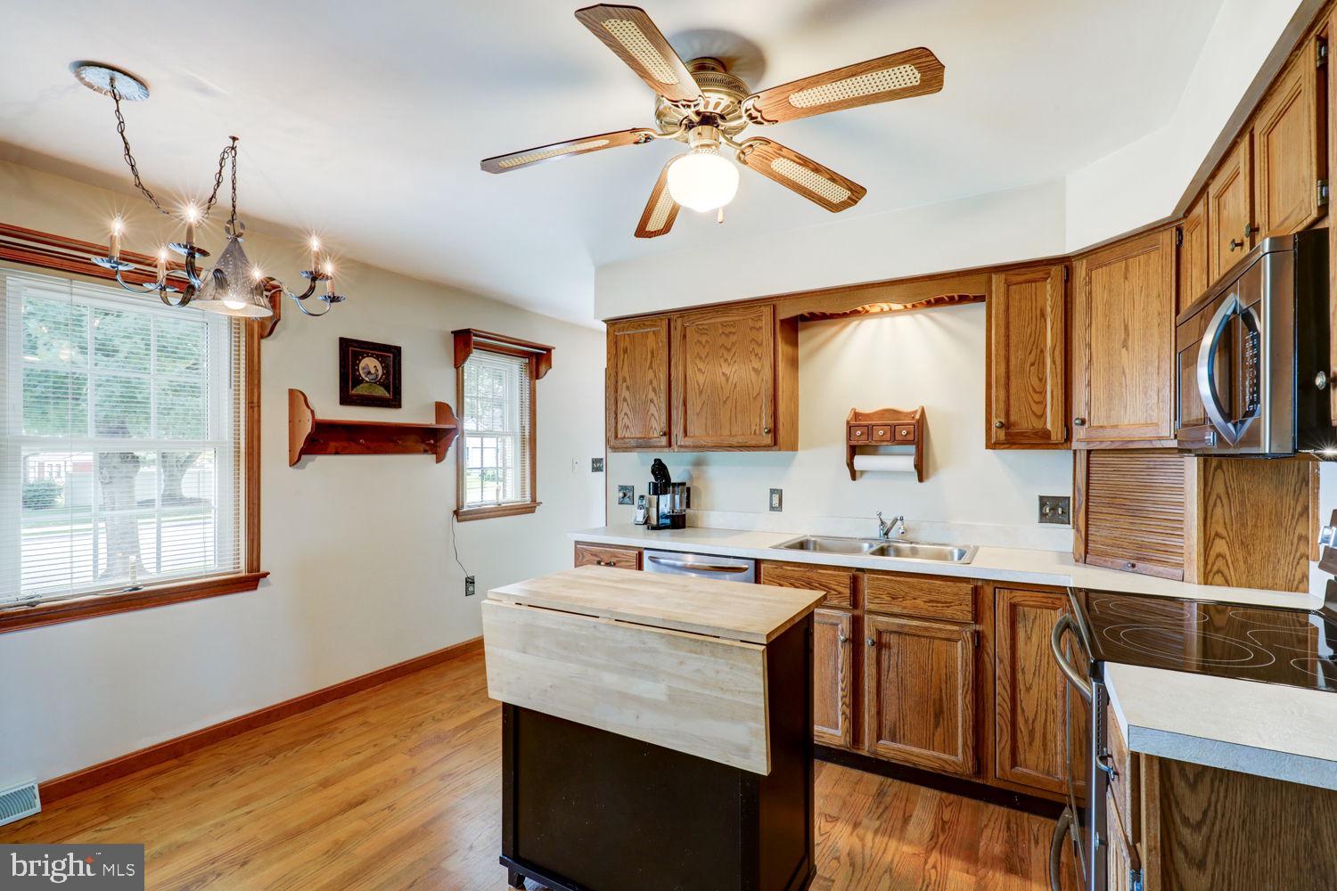 NEW HOLLAND BOROUGH - Residential