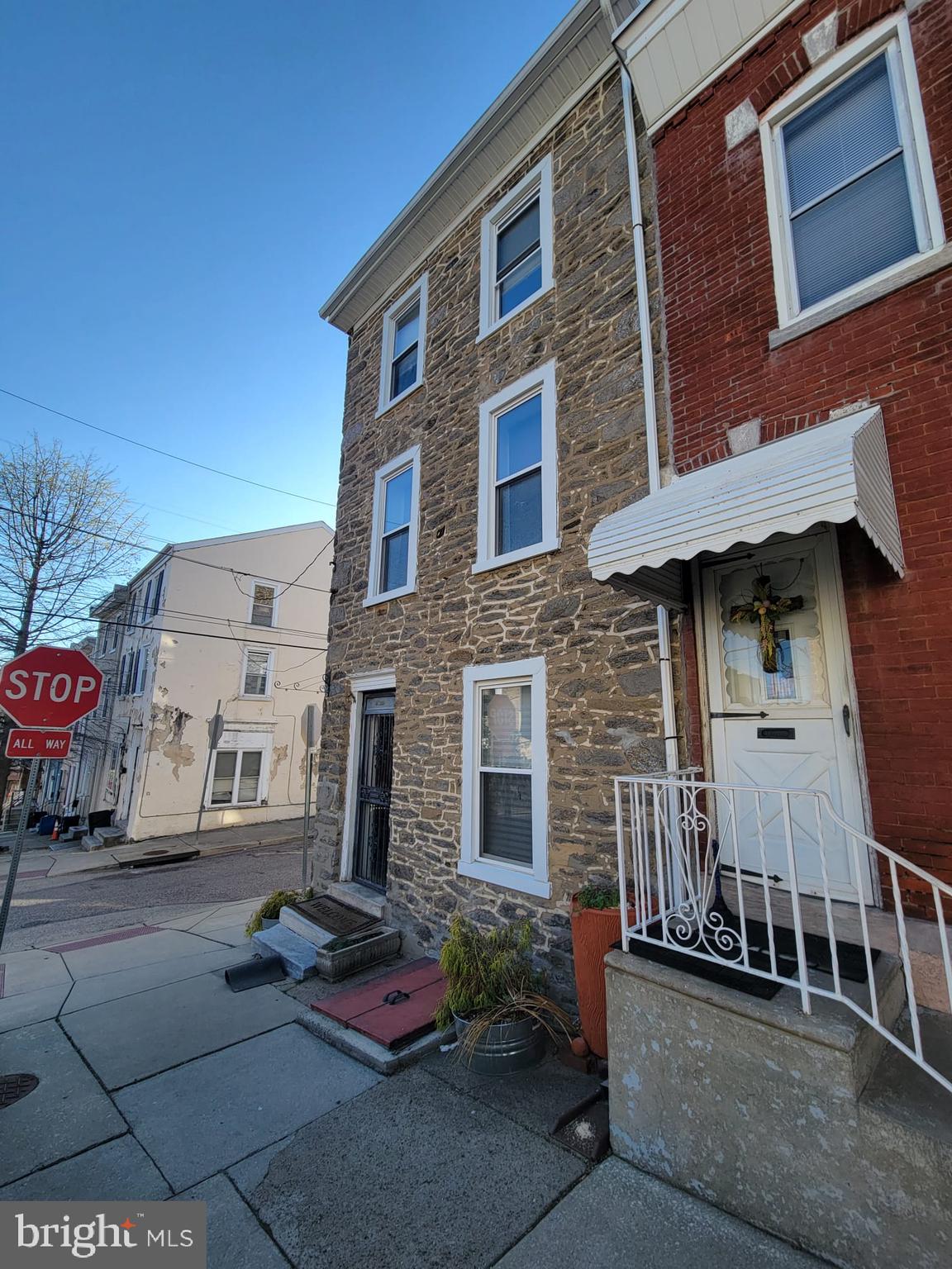 MANAYUNK - Residential
