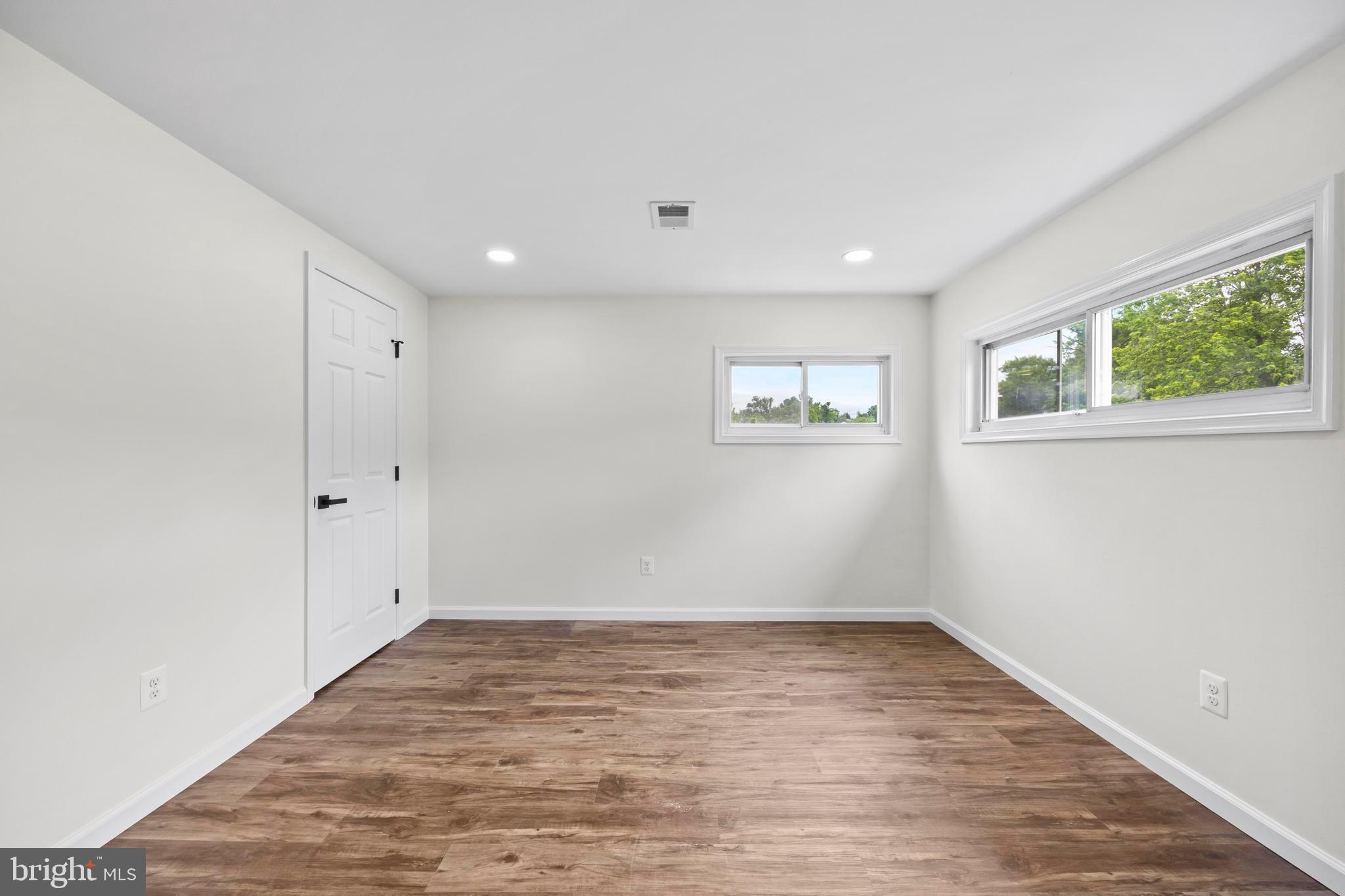 WYNNEWOOD - Residential