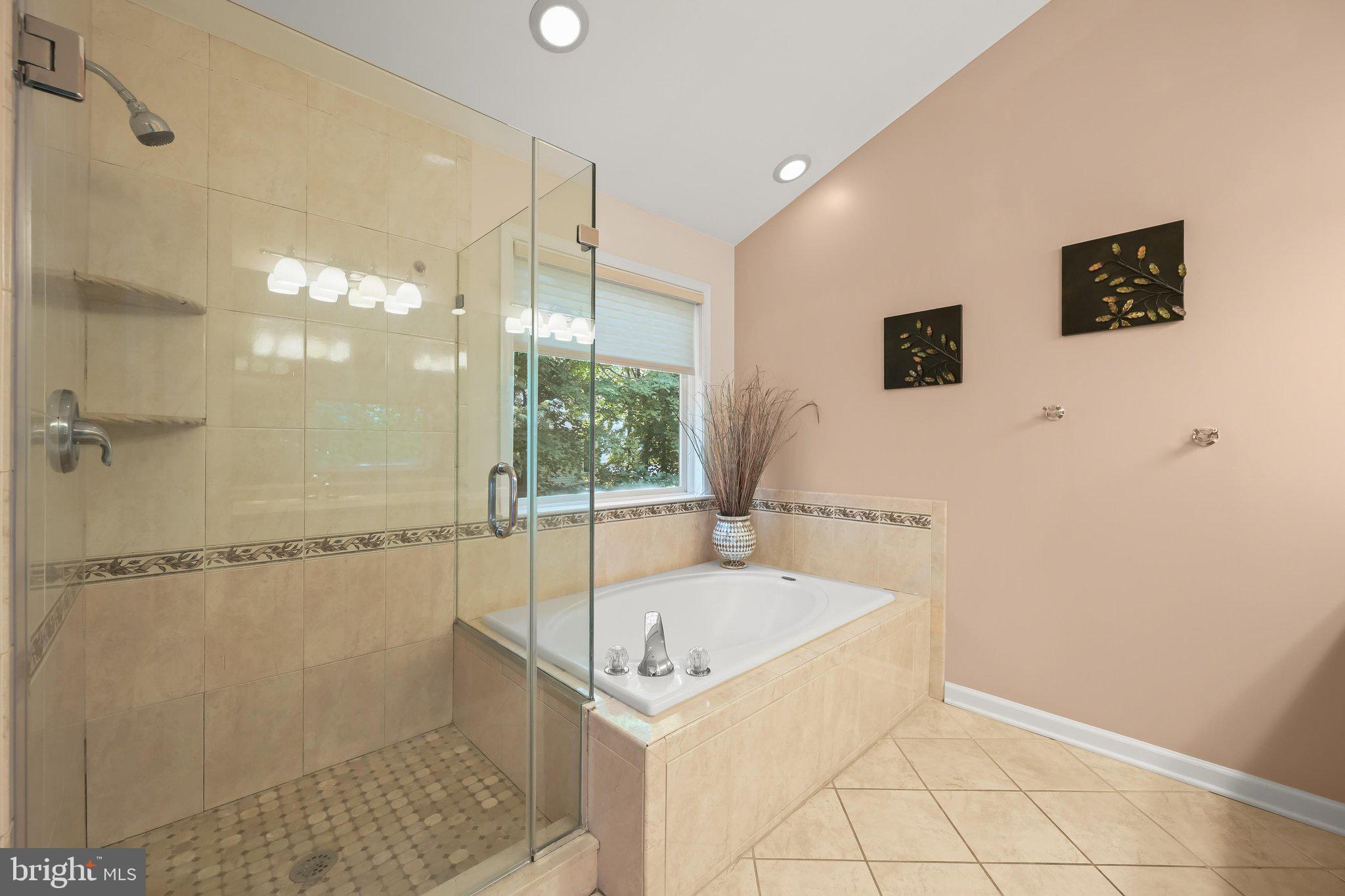 NORTHRIDGE PLAT 18 - Residential
