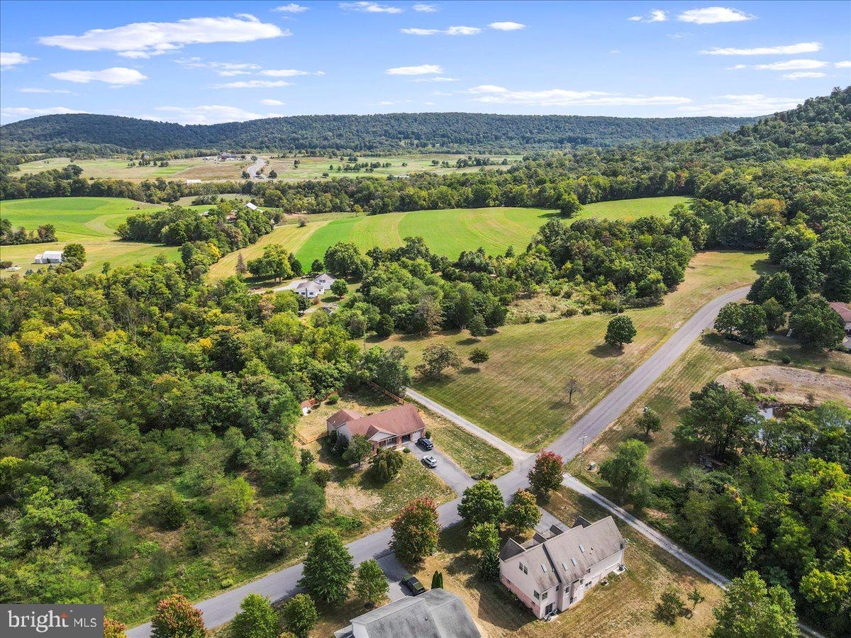 DEERWOOD MOUNTAIN ESTATES - Land