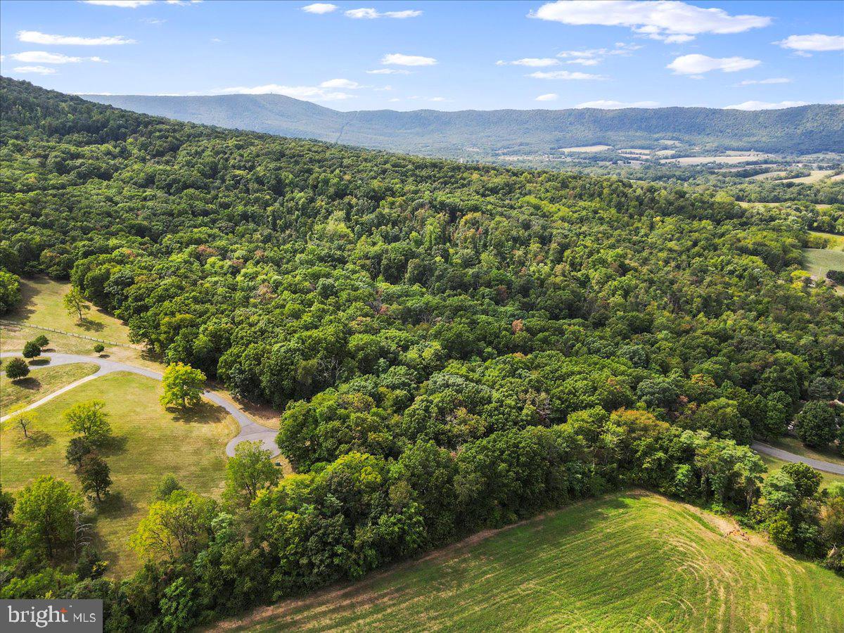 DEERWOOD MOUNTAIN ESTATES - Land