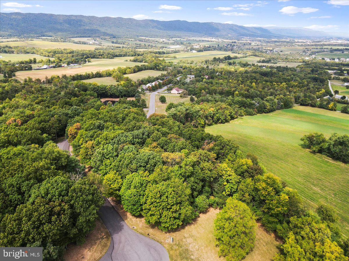 DEERWOOD MOUNTAIN ESTATES - Land