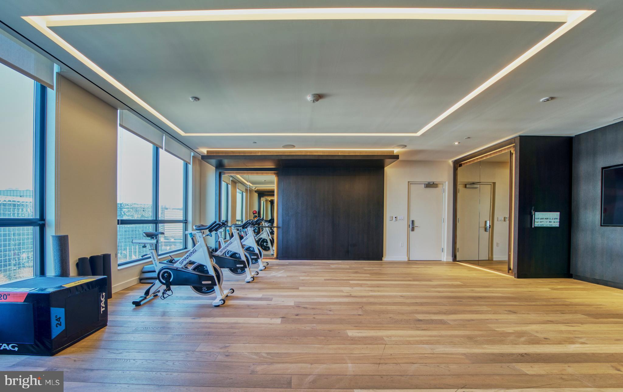 THE BORO TYSONS - Residential