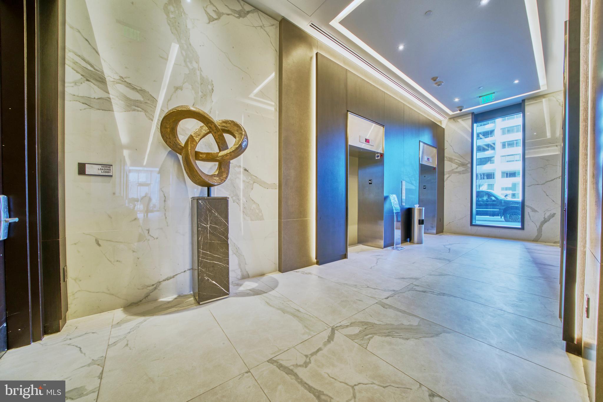 THE BORO TYSONS - Residential