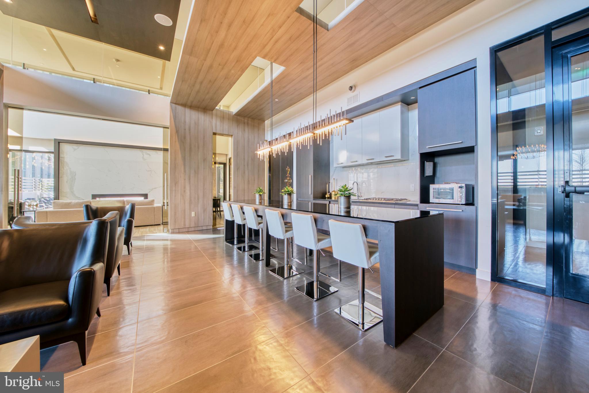 THE BORO TYSONS - Residential