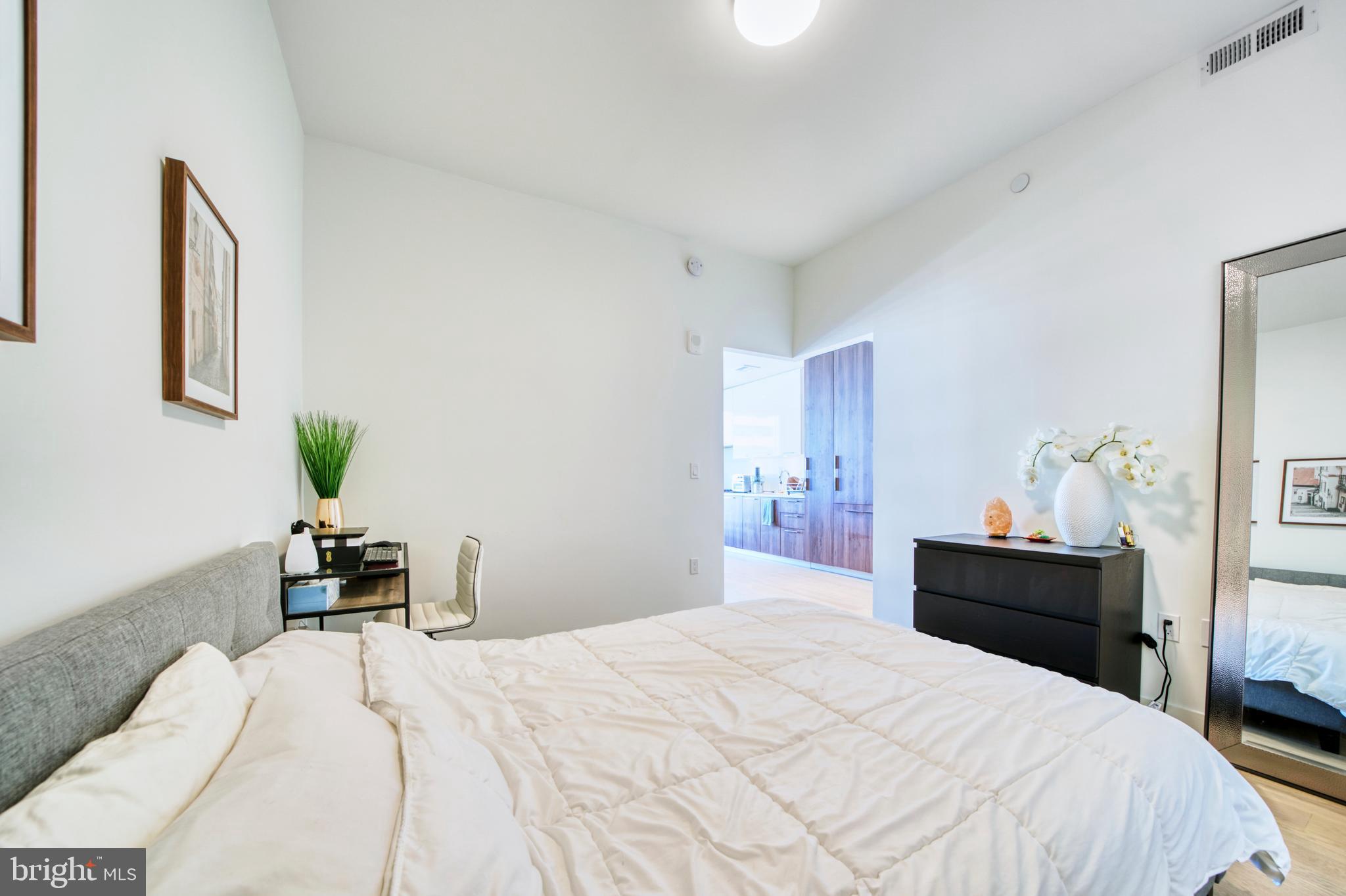 THE BORO TYSONS - Residential