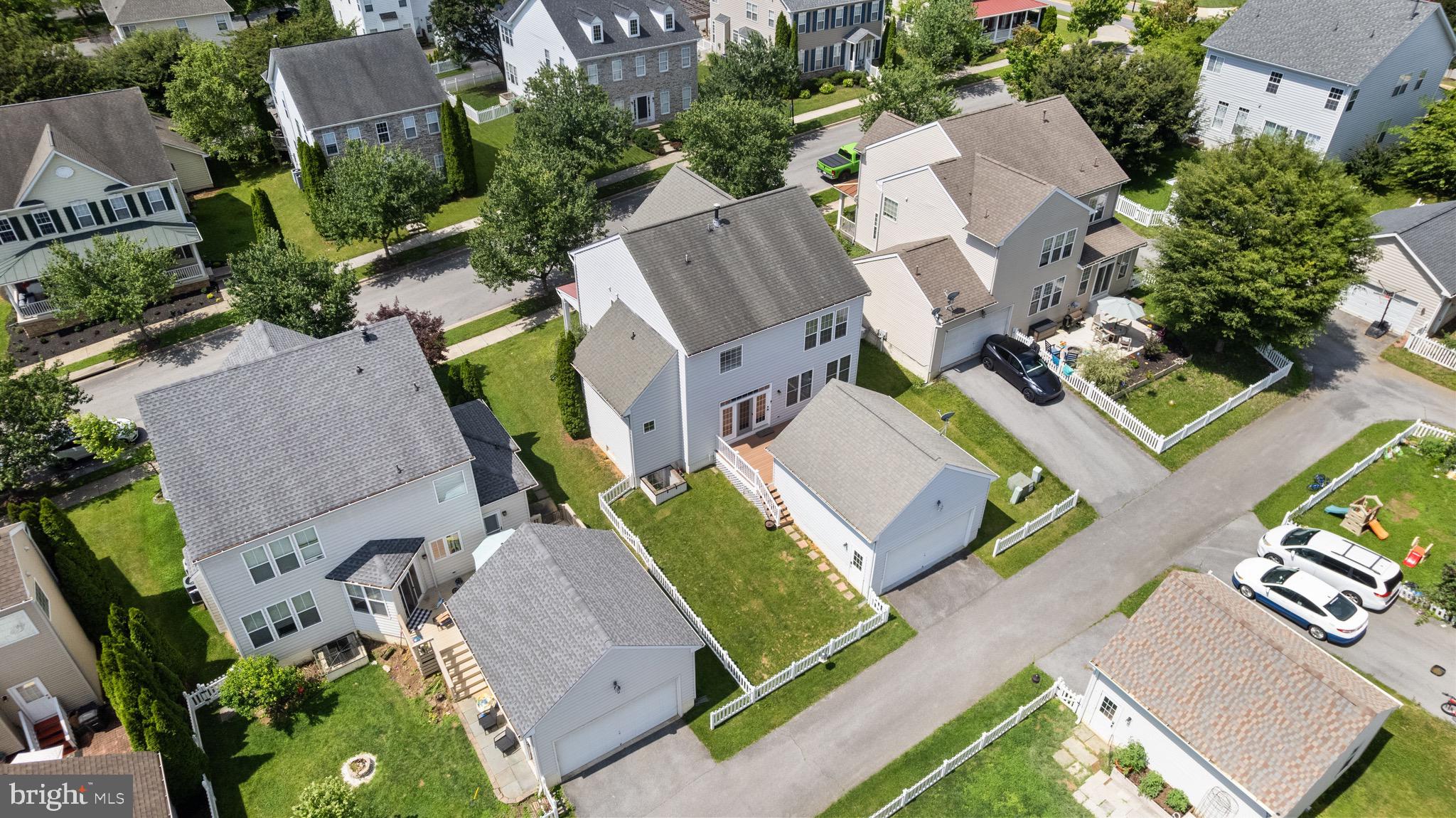 HUNTFIELD - Residential