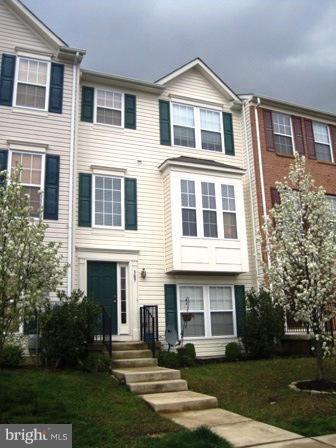 Spacious Three Level Town home w/2car garage. Available. 11/5/2021    FRESH PAINT, NEW CARPET THROUGH OUT, ALL APPLIANCES INCLUDED.    Open 2 story foyer leads to main level living & dining areas. Hugh kitchen w/hardwood floors and gas FP, lower level is  a enclosed  4th BR or office area w/private bath. Vaulted ceilings, master bath w/separate tub and shower. Deck off back. MUST USE LISTING BROKER LEASE & APPLICATION. ALL FUNDS MUST BE MONEY ORDERS OR CASHIERS CHECKS.  $50.OO  APPLICATION FEE FOUND IN BRIGHT  MLS UNDER VIEW DOCUMENTS.  The first months rent and security deposit  monies are due at  upfront at lease signing which is immediately upon application approval.  
ALL APPLICANTS  MUST HAVE VERY STRONG CREDIT,  STRONG LANDLORD REFERENCES,  STRONG  EMPLOYMENT , AND CLEAR CRIMINAL RECORDS !   NO  PETS ARE ALLOWED NO EXCEPTIONS. Please remove shoes while showing property       PROPERTY IS AVAILABLE IMMEDIATELY