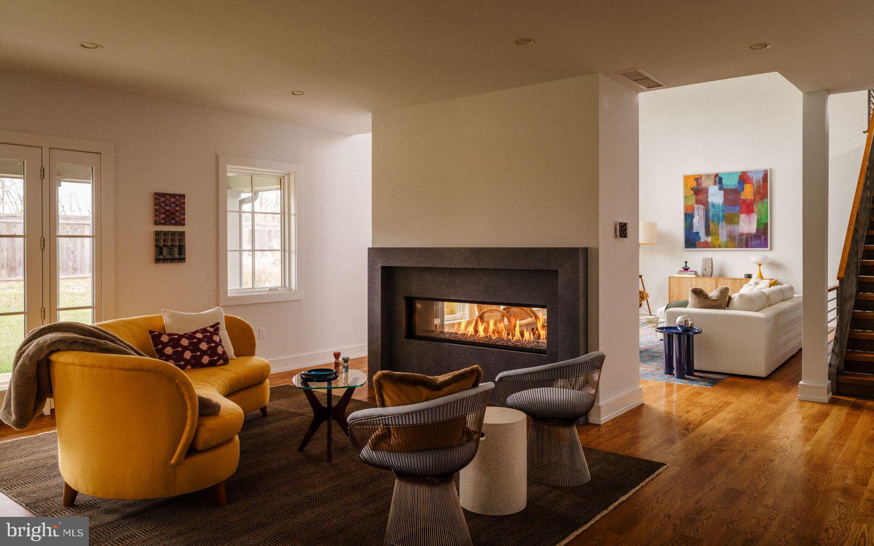 CHESTNUT HILL - Residential
