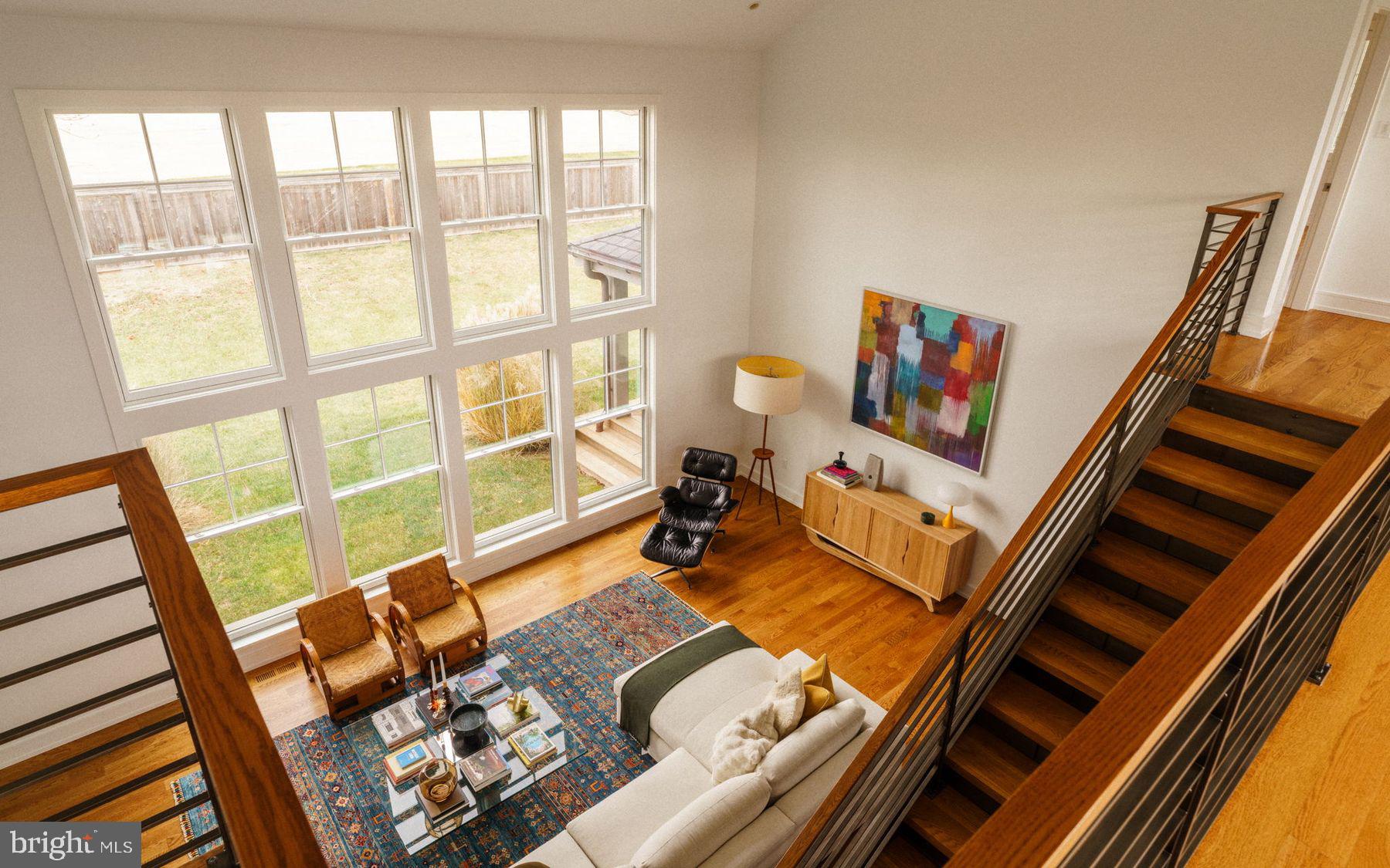 CHESTNUT HILL - Residential