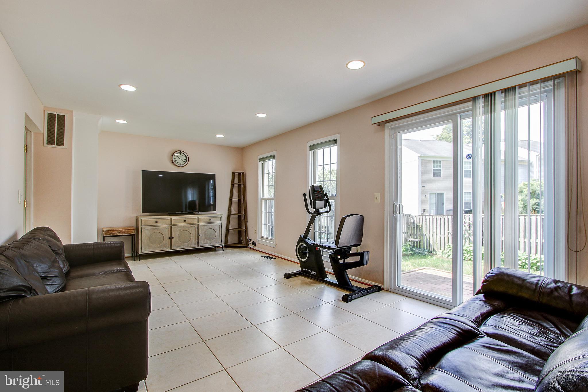 GUNNERS VIEW - Residential