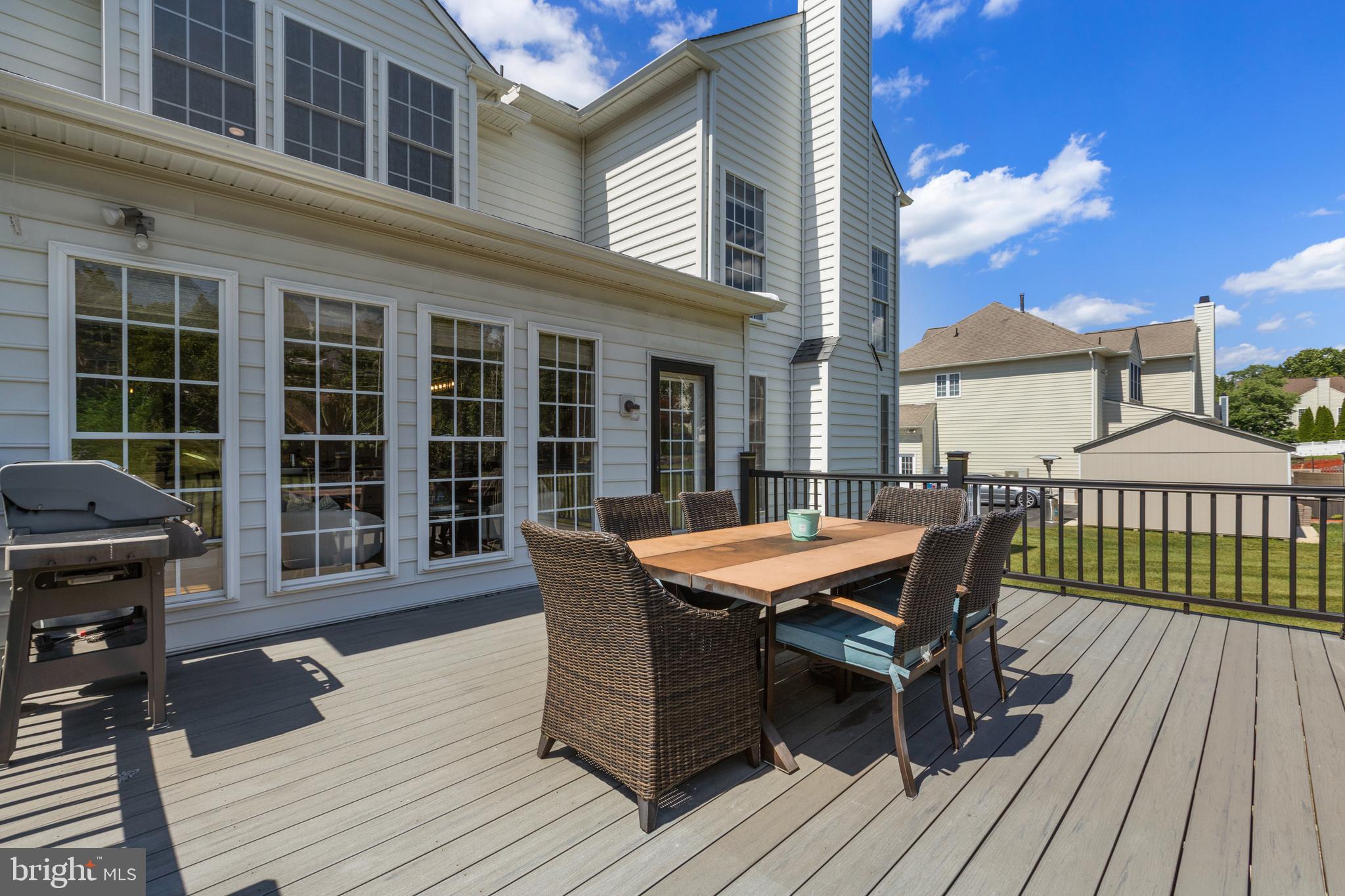 APPLEGATE - Residential