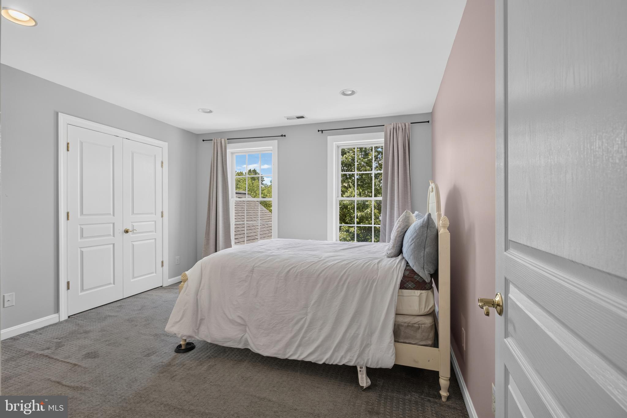 APPLEGATE - Residential