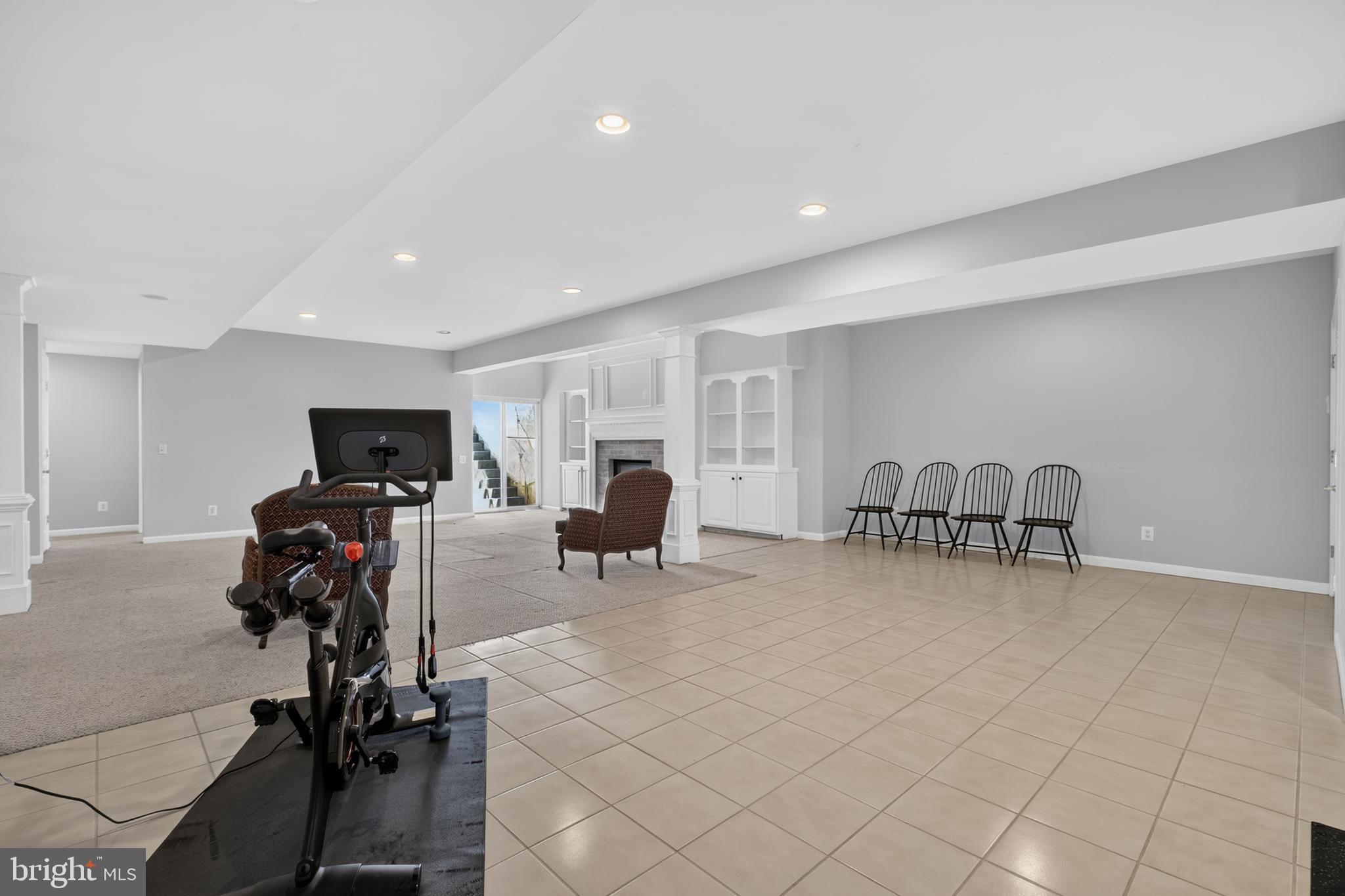 APPLEGATE - Residential