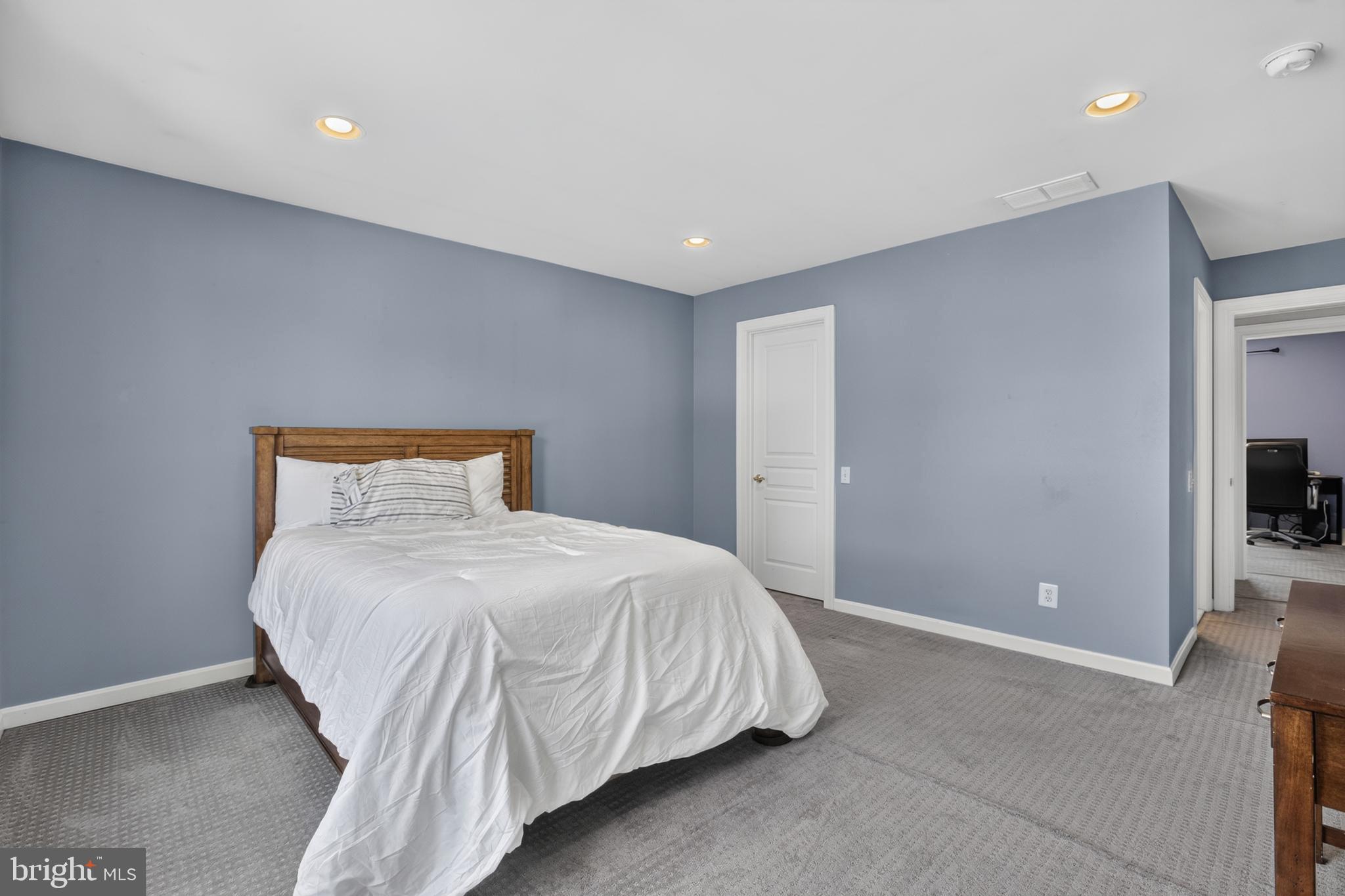 APPLEGATE - Residential