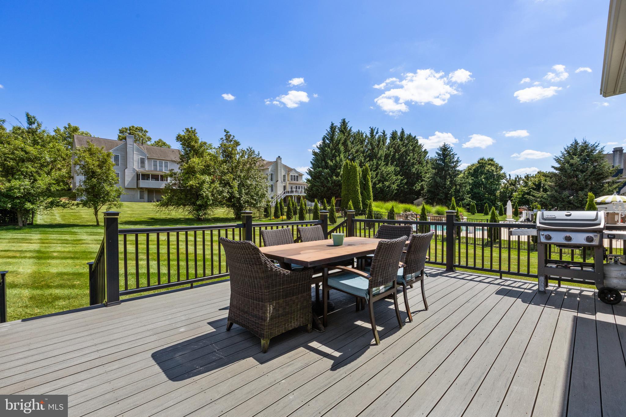 APPLEGATE - Residential