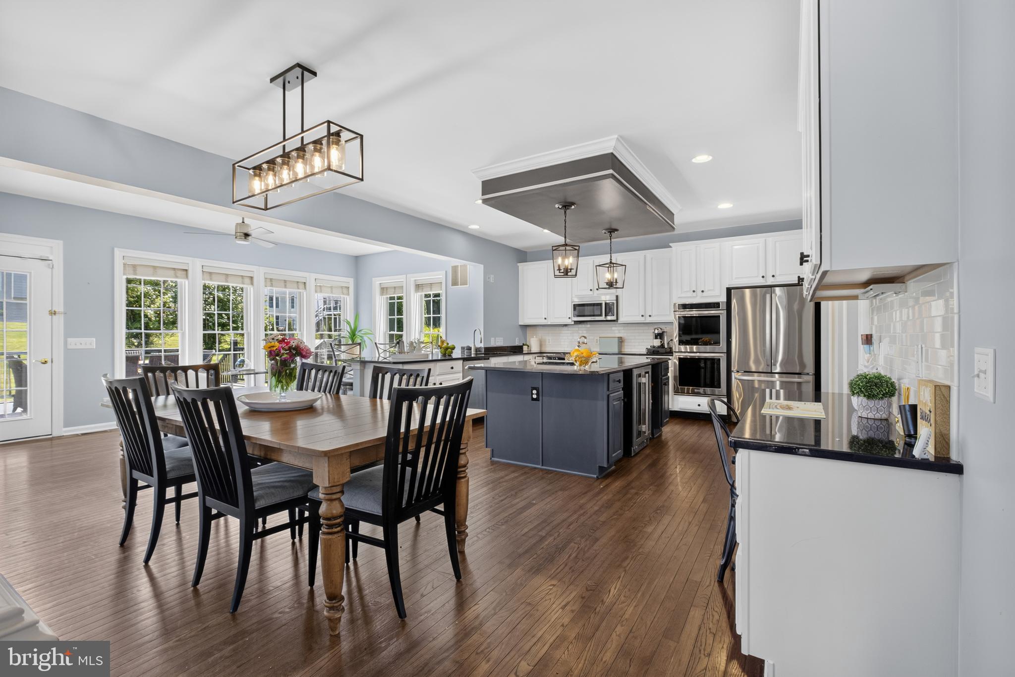 APPLEGATE - Residential