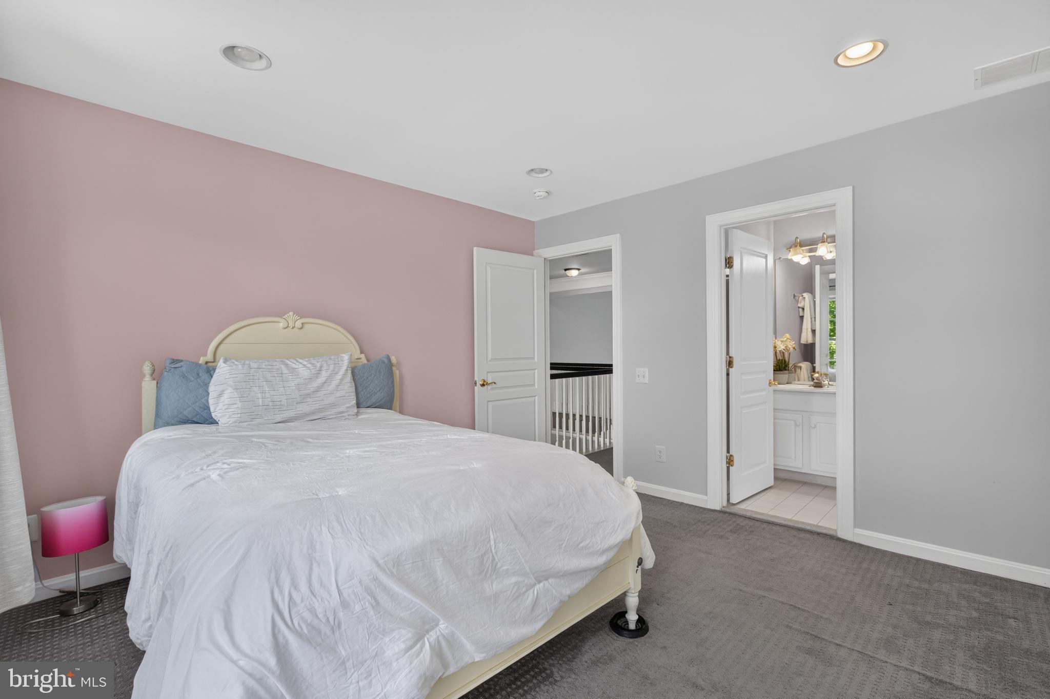 APPLEGATE - Residential