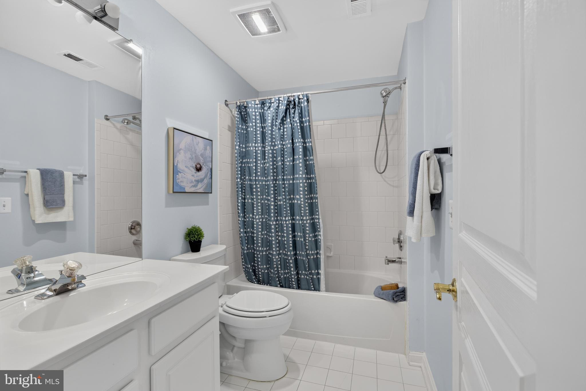 APPLEGATE - Residential