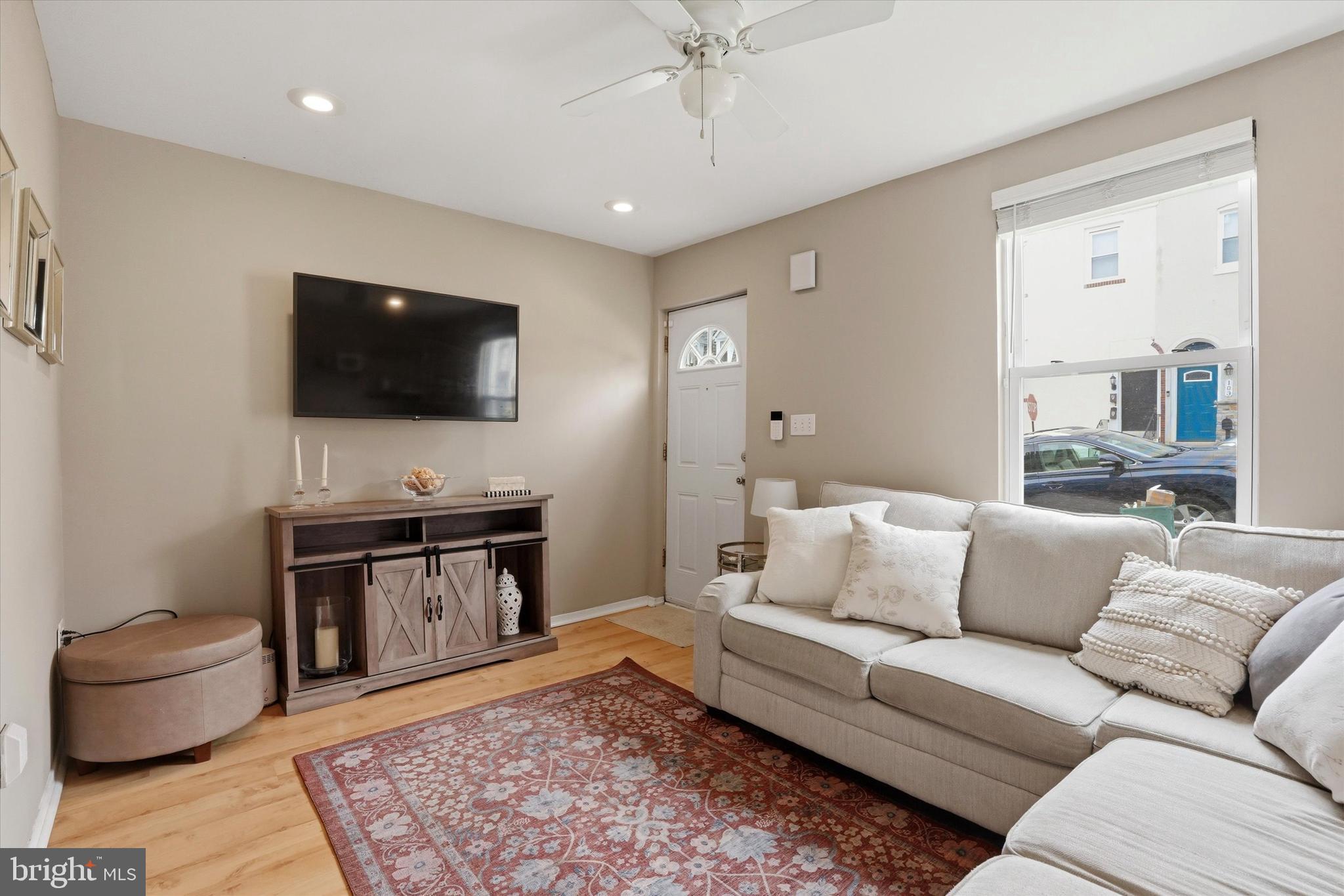 NOB HILL - Residential
