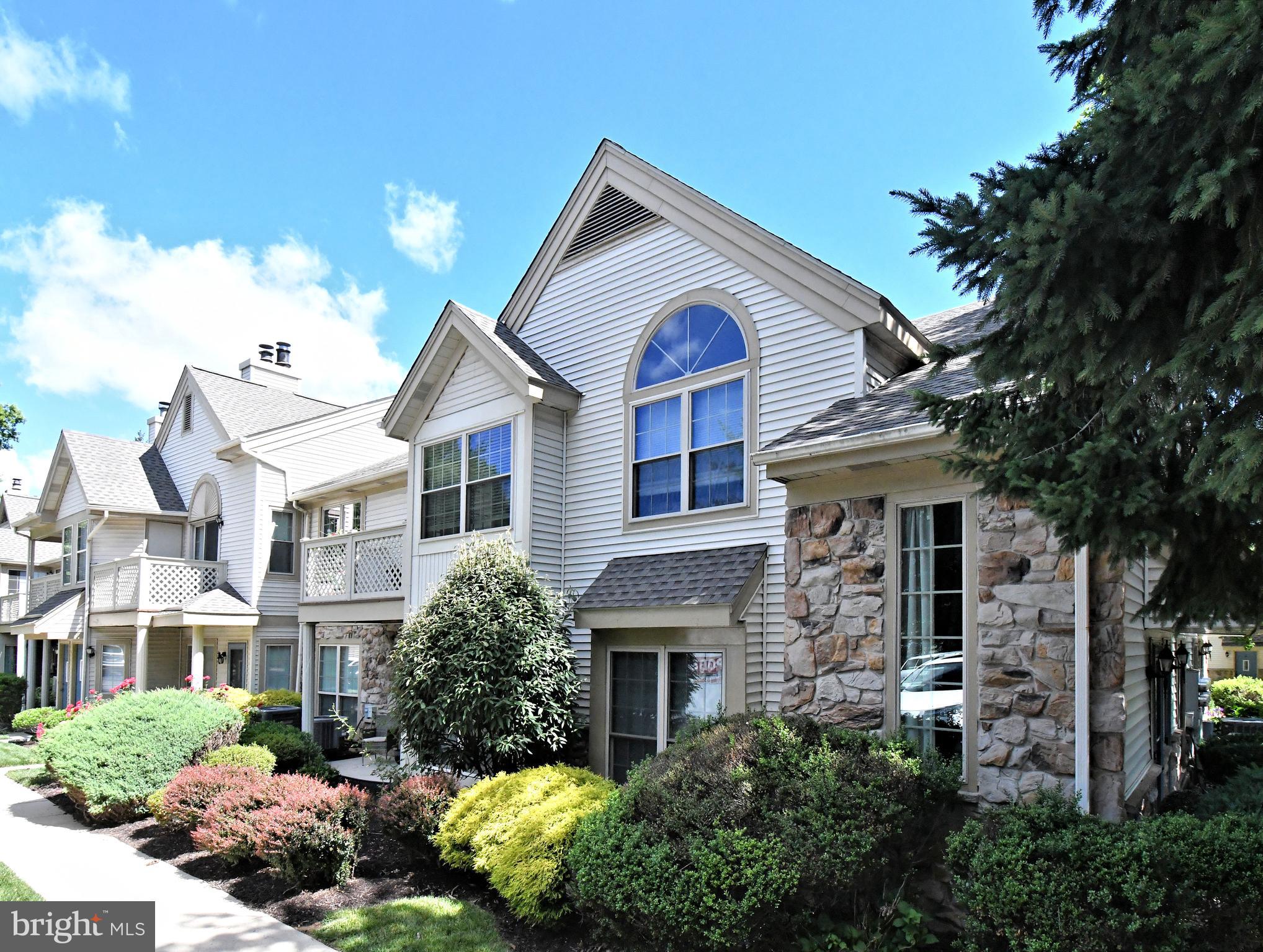 MONTGOMERY BROOKE - Residential