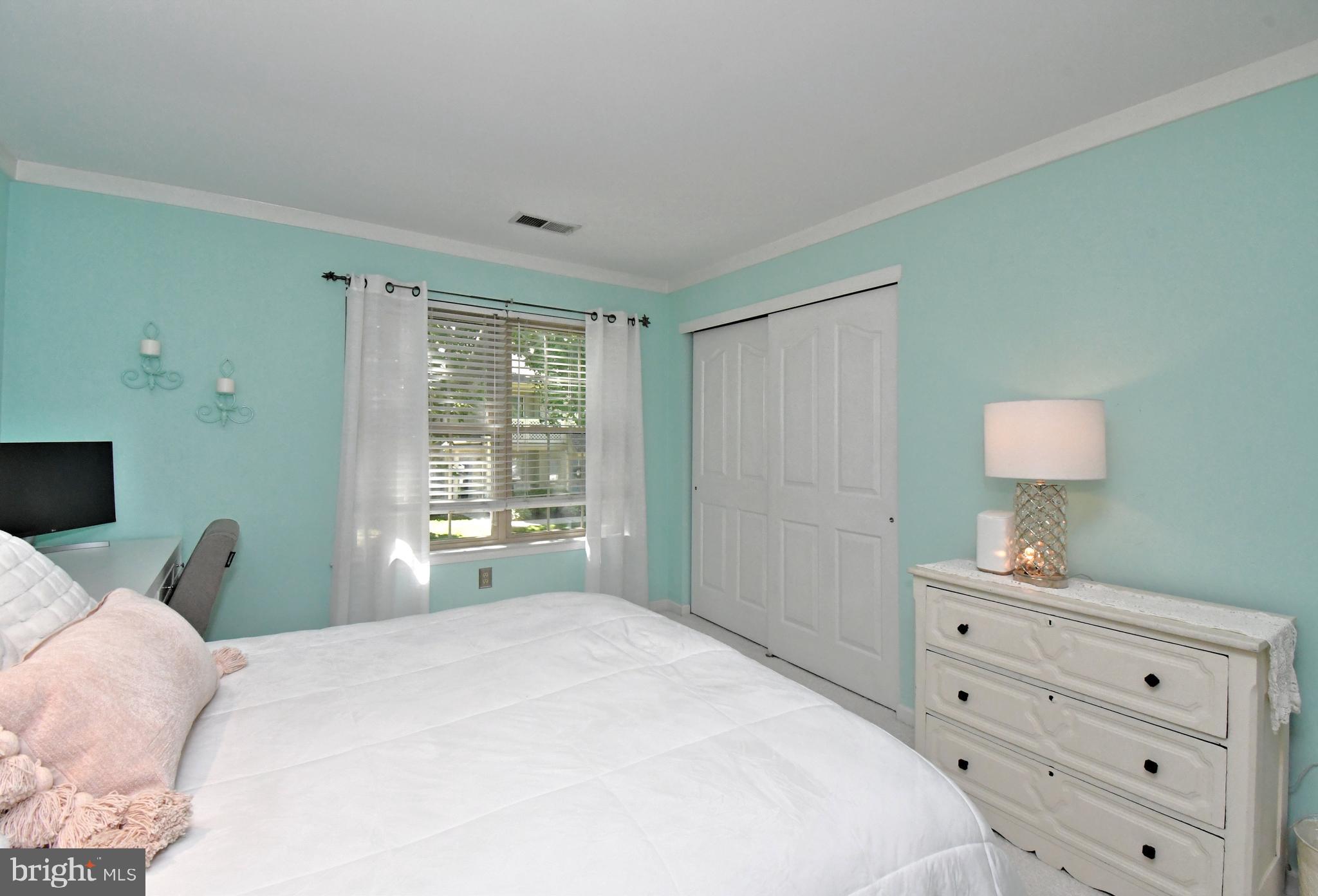 MONTGOMERY BROOKE - Residential
