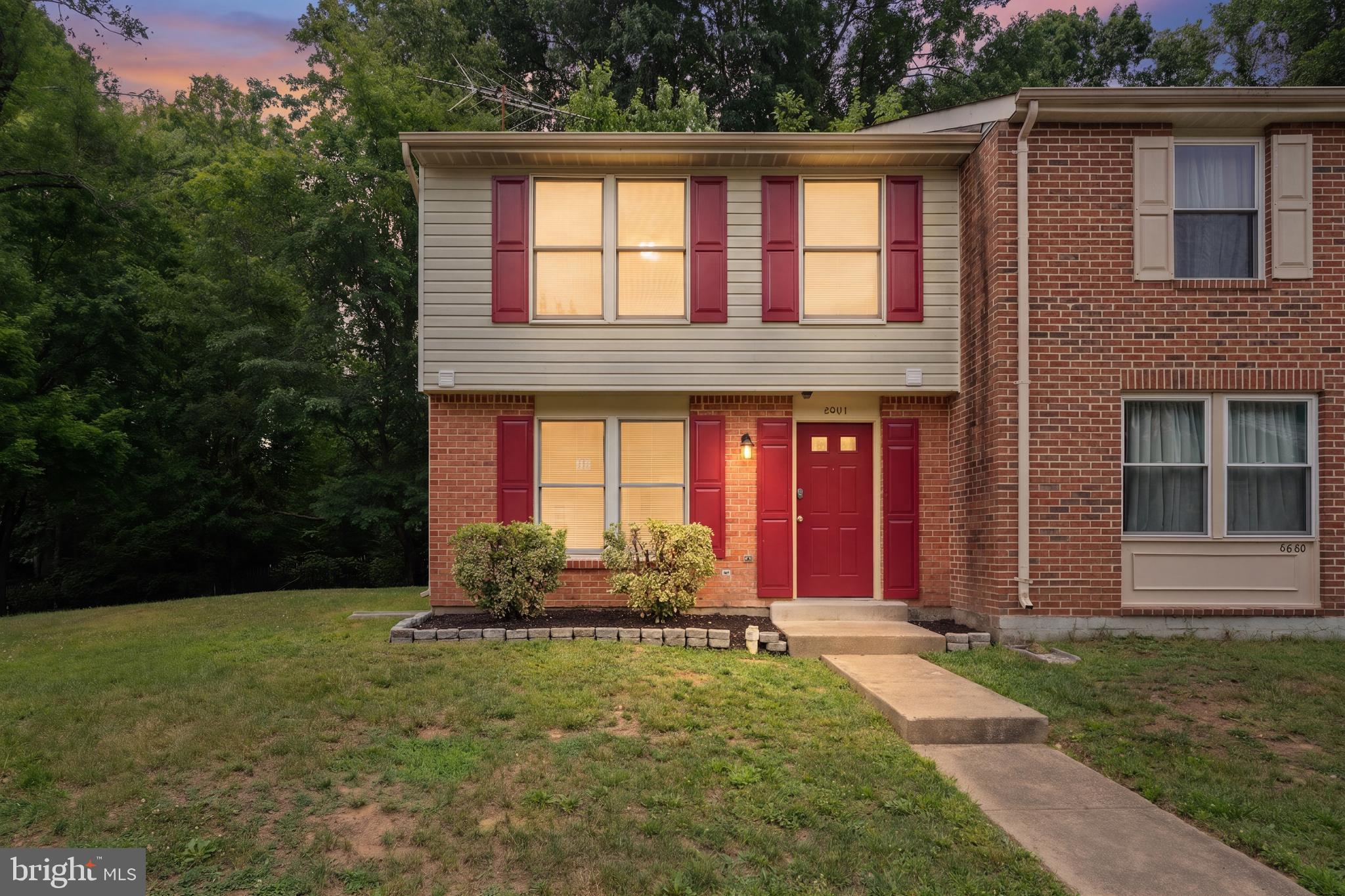 Welcome home to this beautifully updated end-unit townhome that's move-in ready and waiting for its new owners! This spacious two-level home has been refreshed throughout, offering the perfect blend of comfort and style.
The main level features a bright, oversized kitchen with white cabinets, brand-new granite countertops and backsplash, new SS appliances, and the convenience of a full-size washer and dryer located in the kitchen area that is brand new as well. Durable tile flooring runs through the kitchen and hallway, while brand-new carpet adds warmth and comfort throughout both levels. The inviting family room flows seamlessly into the dining area, creating an ideal space for everyday living and entertaining. A convenient half bath completes the main level and a walkout level to the backyard.
Upstairs, you'll find three generously sized bedrooms and two beautifully updated full bathrooms. Step outside to the fenced backyard, where a large storage shed provides plenty of room for tools, outdoor equipment, or seasonal items.
With tasteful updates throughout, an end-unit location, and move-in-ready condition, this home is an exceptional opportunity you won't want to miss!
