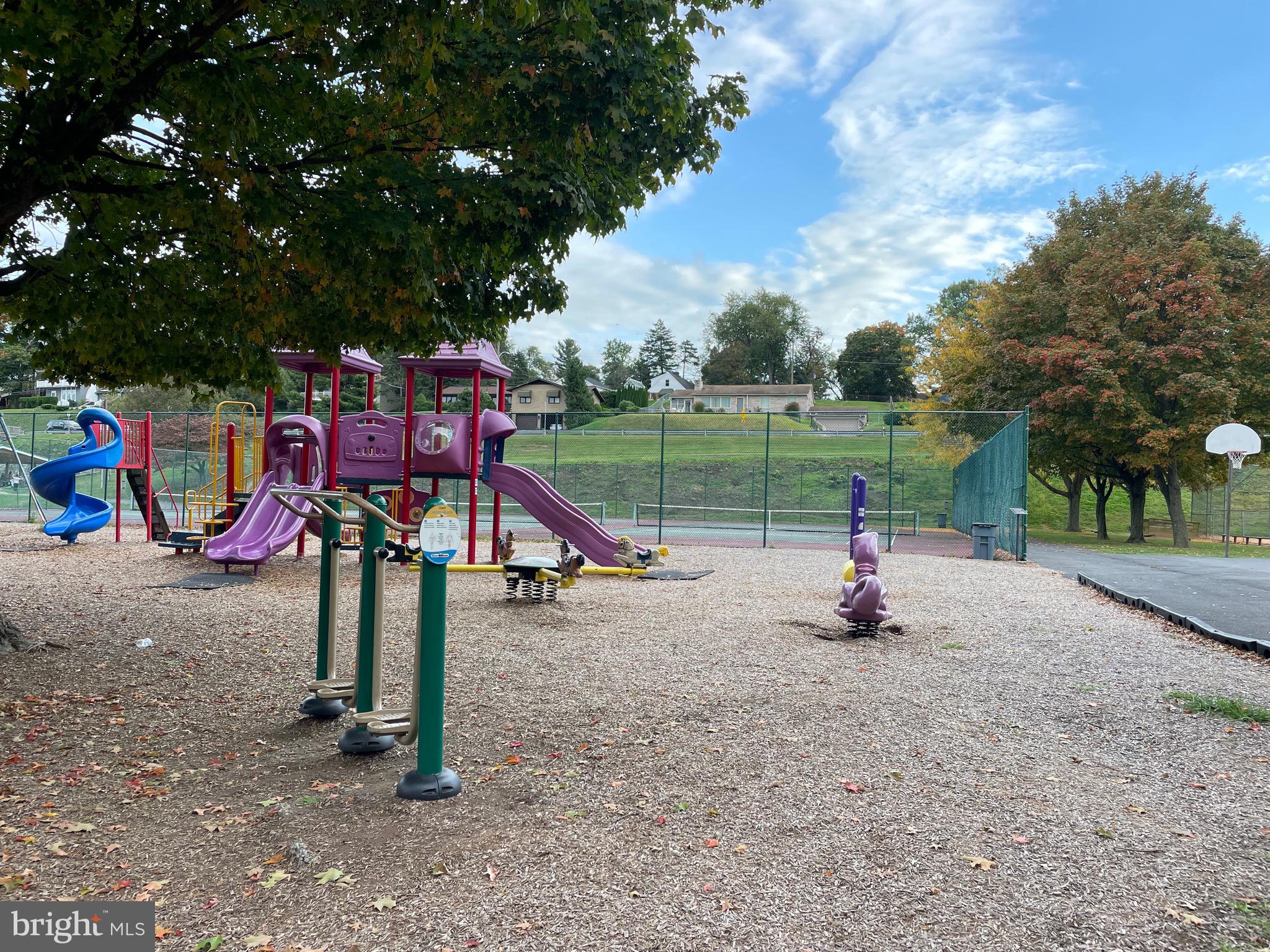 BRIDGEPORT - Residential