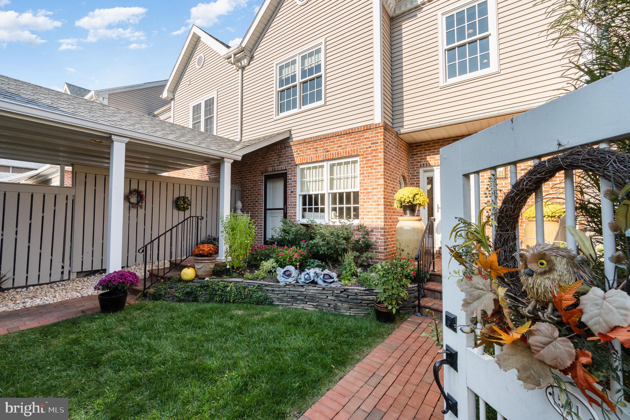 BRIDGEPORT - Residential