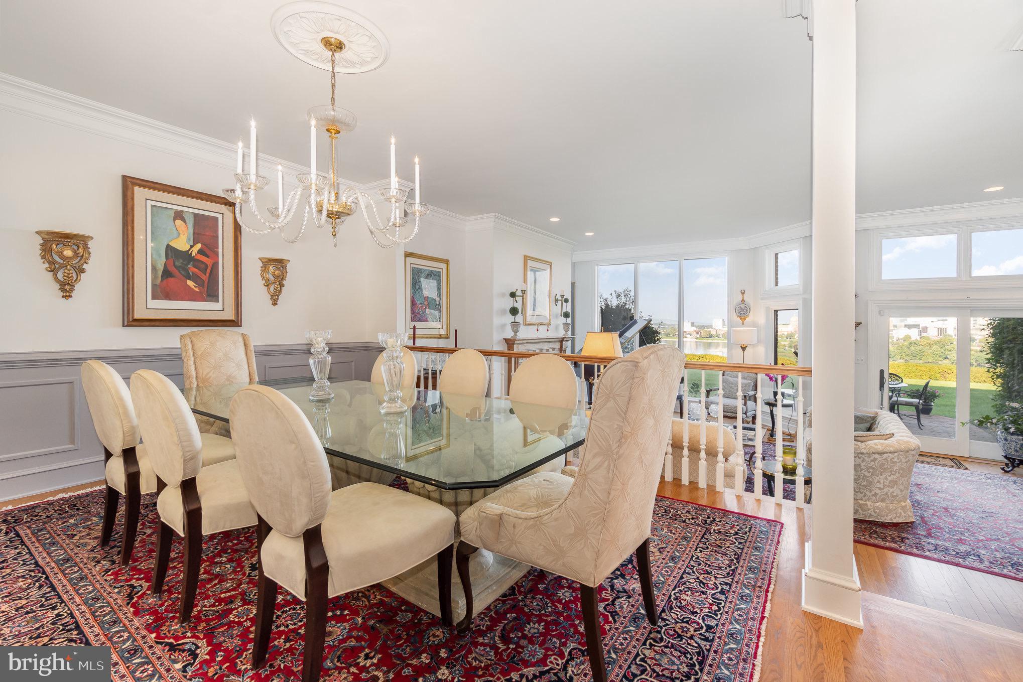 BRIDGEPORT - Residential