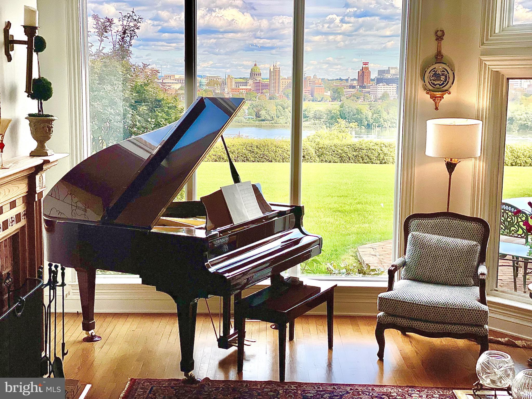 BRIDGEPORT - Residential