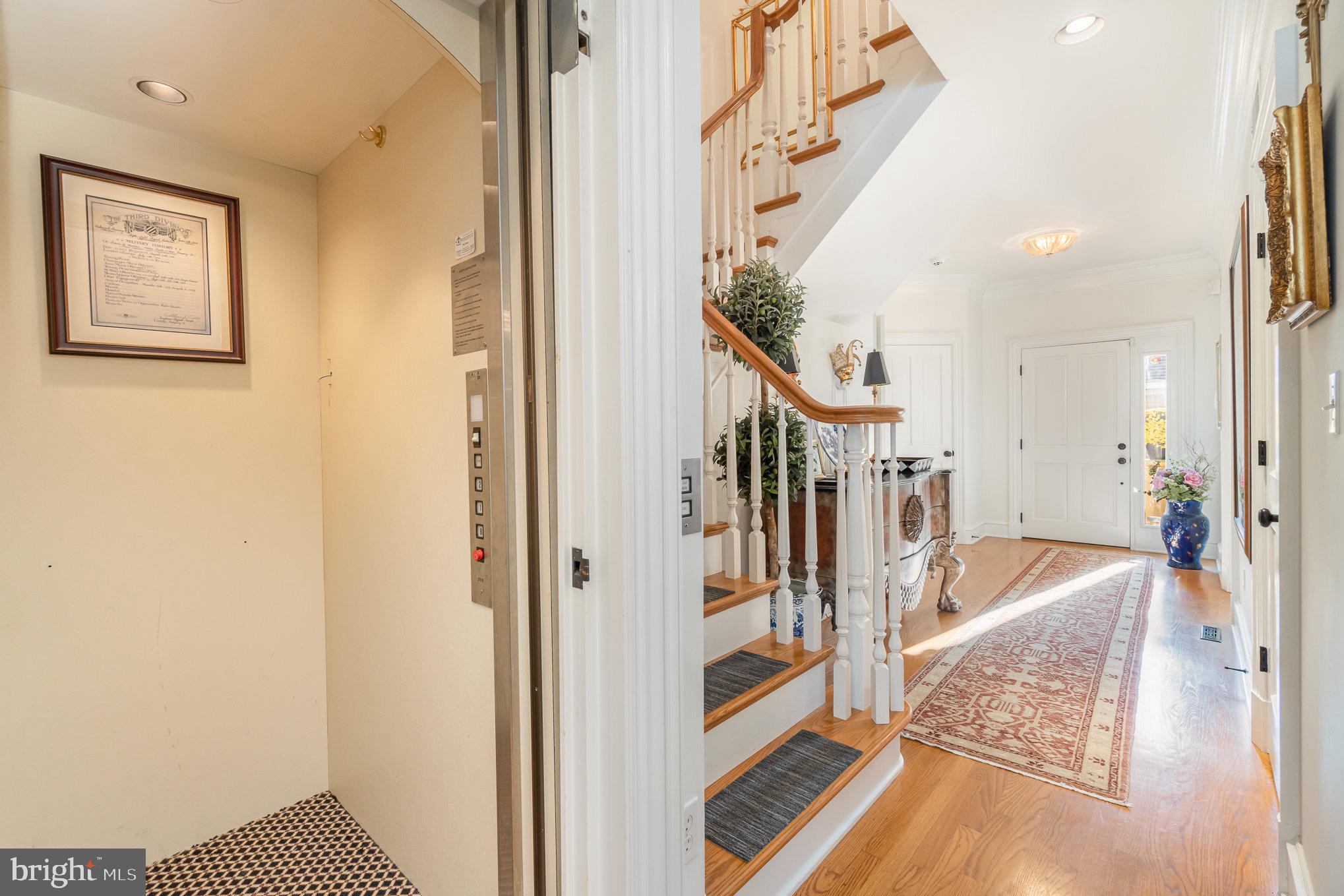BRIDGEPORT - Residential