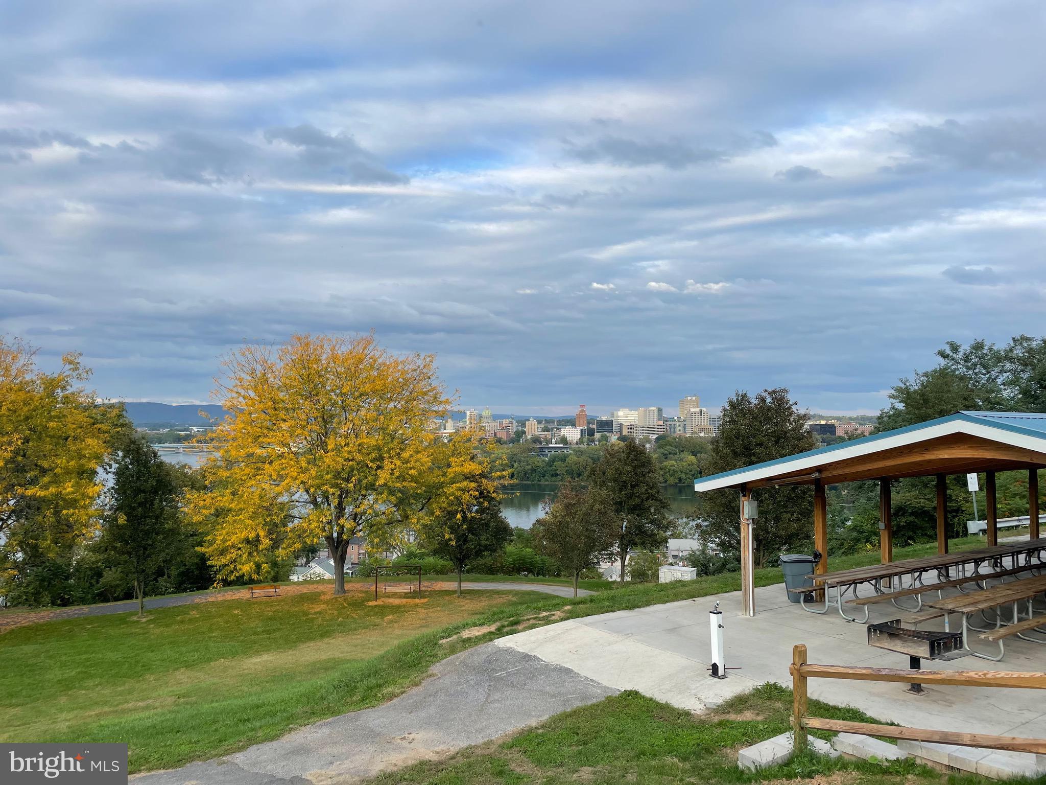 BRIDGEPORT - Residential