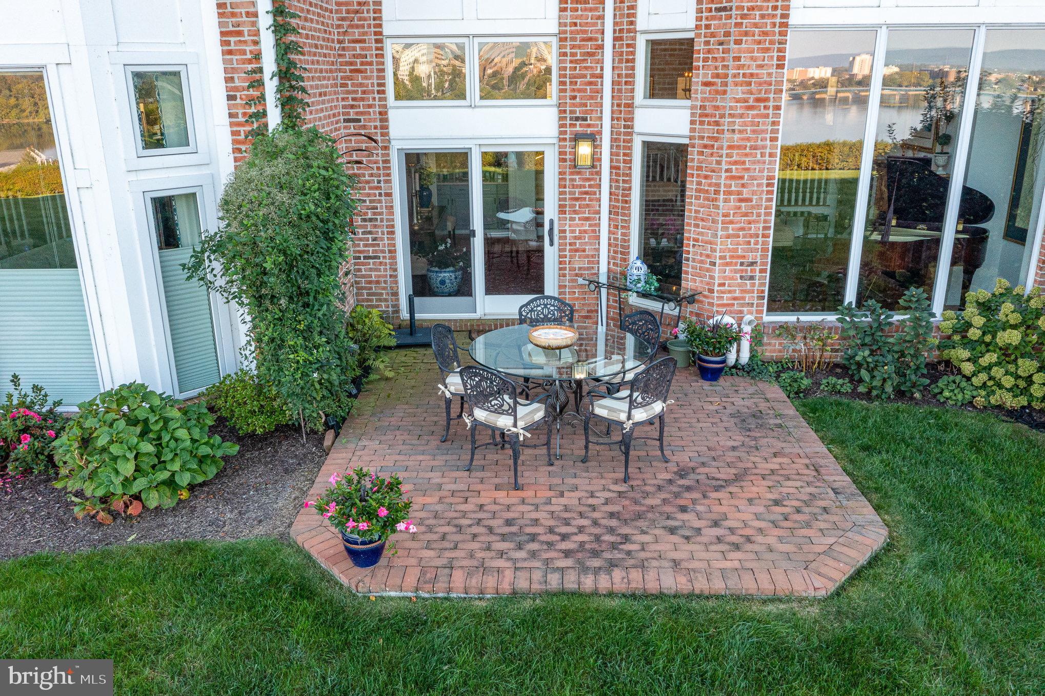 BRIDGEPORT - Residential