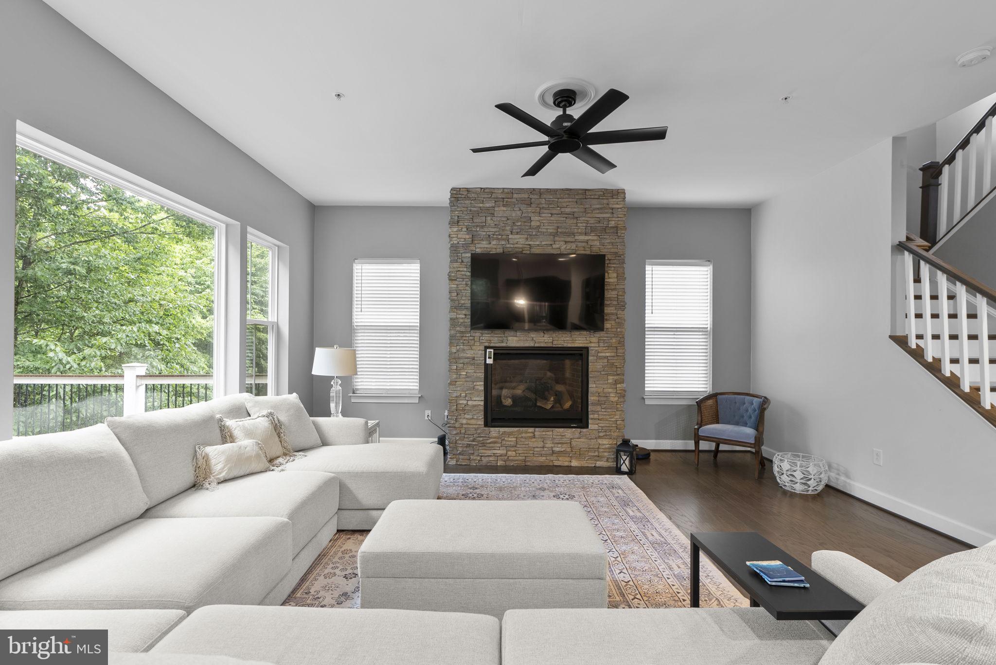 ASPEN NORTH AT LAKE LINGANORE - Residential