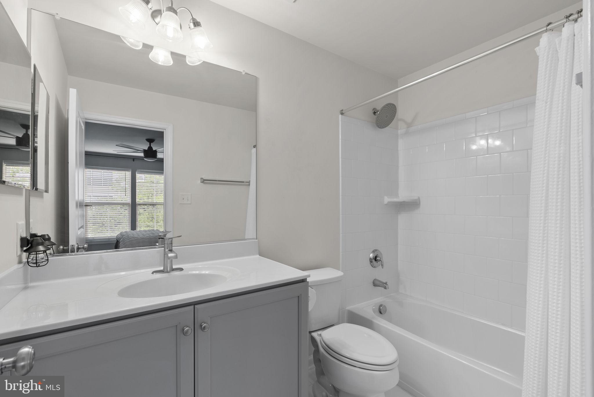 ASPEN NORTH AT LAKE LINGANORE - Residential