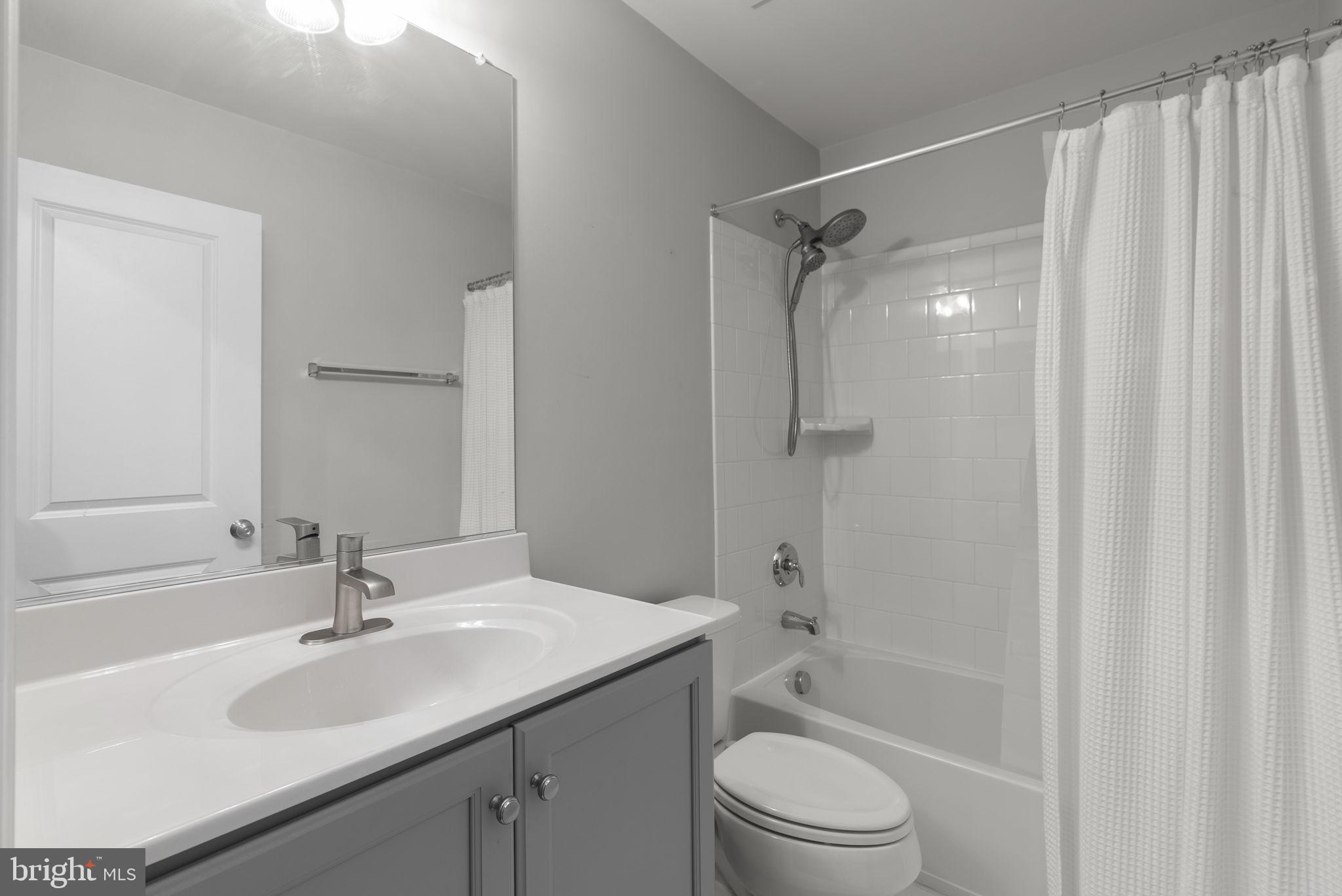 ASPEN NORTH AT LAKE LINGANORE - Residential