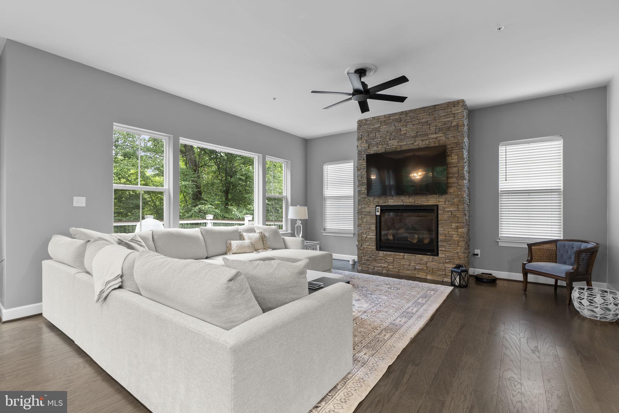 ASPEN NORTH AT LAKE LINGANORE - Residential