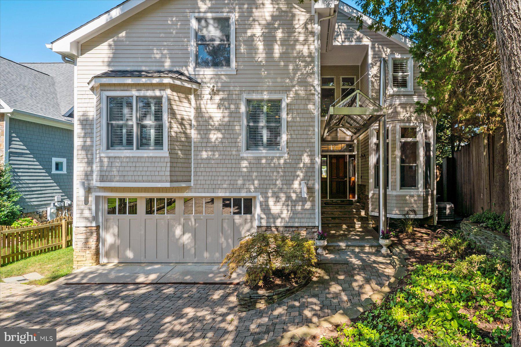 TRUXTON HEIGHTS - Residential