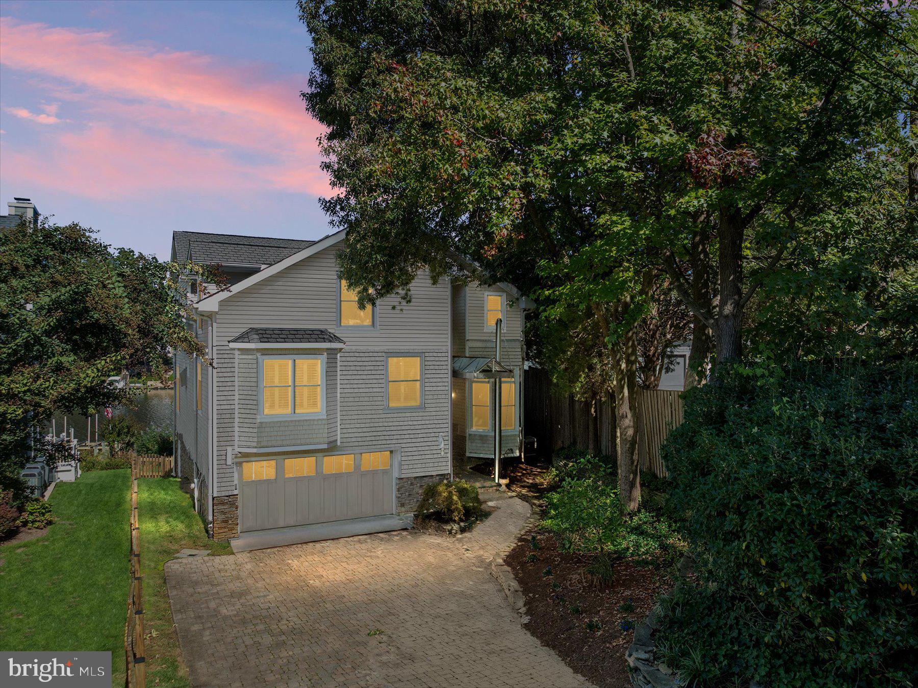 TRUXTON HEIGHTS - Residential