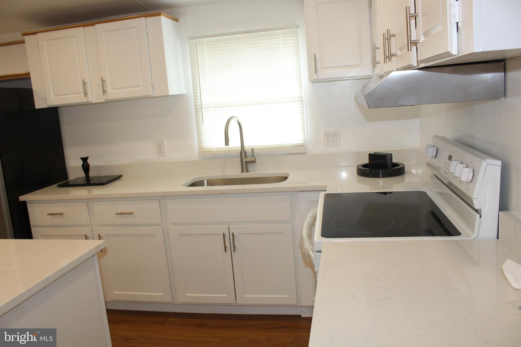 DEEP RUN PARK - Residential