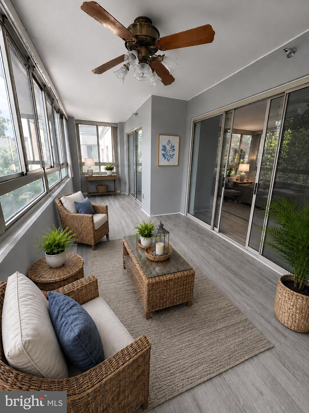 LEISURE WORLD - Residential
